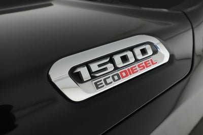 2020 RAM 1500 Laramie Longhorn Crew Cab 4x4 5'7' Box