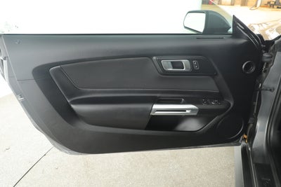 2022 Ford Mustang EcoBoost Fastback