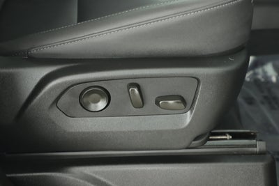 2024 Chevrolet Suburban 2WD LT