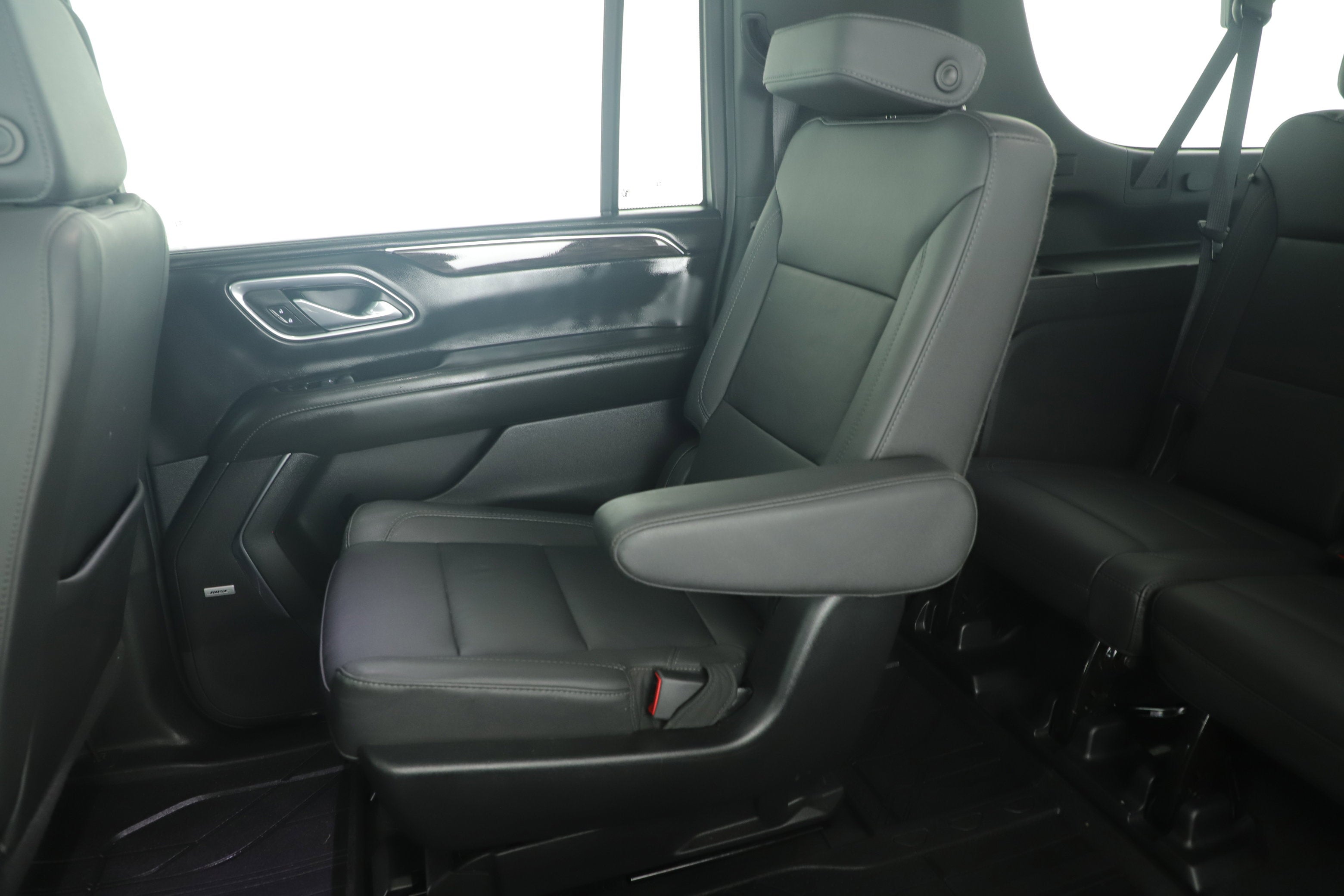 2024 Chevrolet Suburban 2WD LT