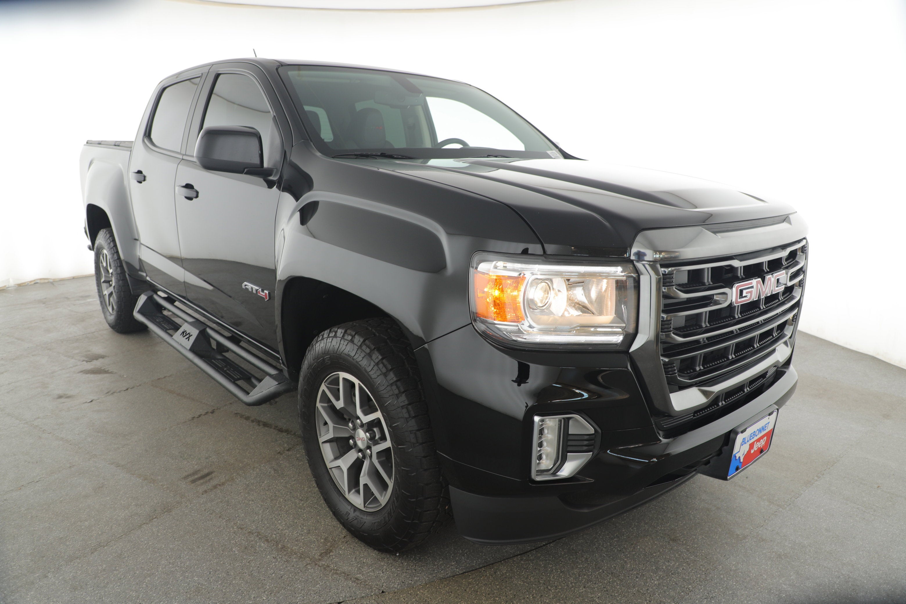 2022 GMC Canyon 4WD Crew Cab Short Box AT4 - Leather