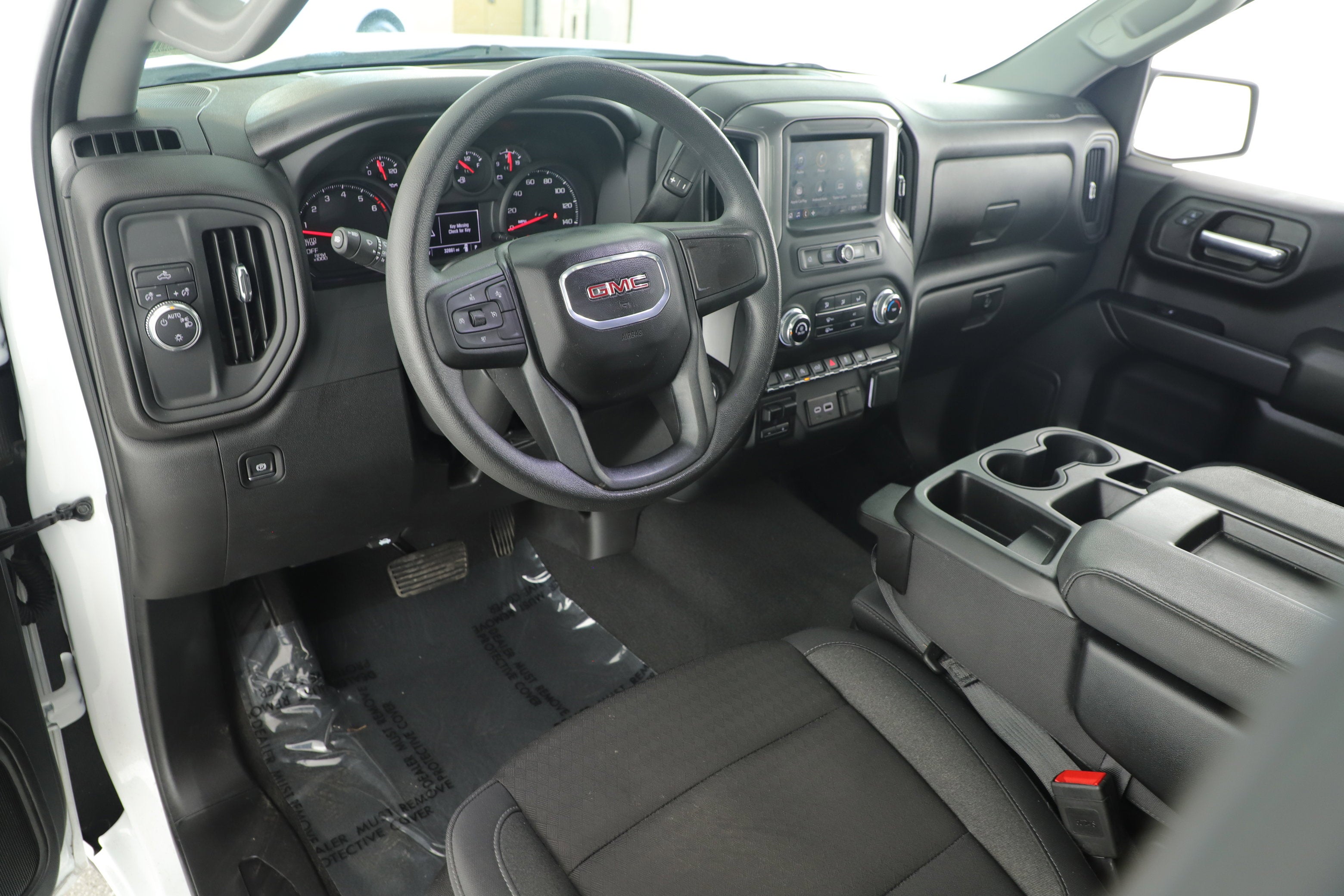 2024 GMC Sierra 1500 2WD Crew Cab Short Box Pro