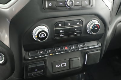 2024 GMC Sierra 1500 2WD Crew Cab Short Box Pro