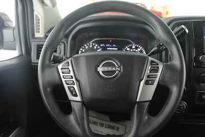 2023 Nissan TITAN Crew Cab SV 4x4