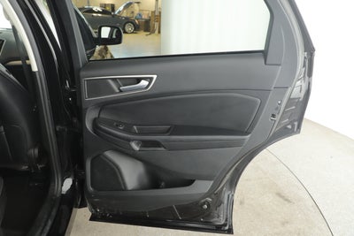 2023 Ford Edge Base