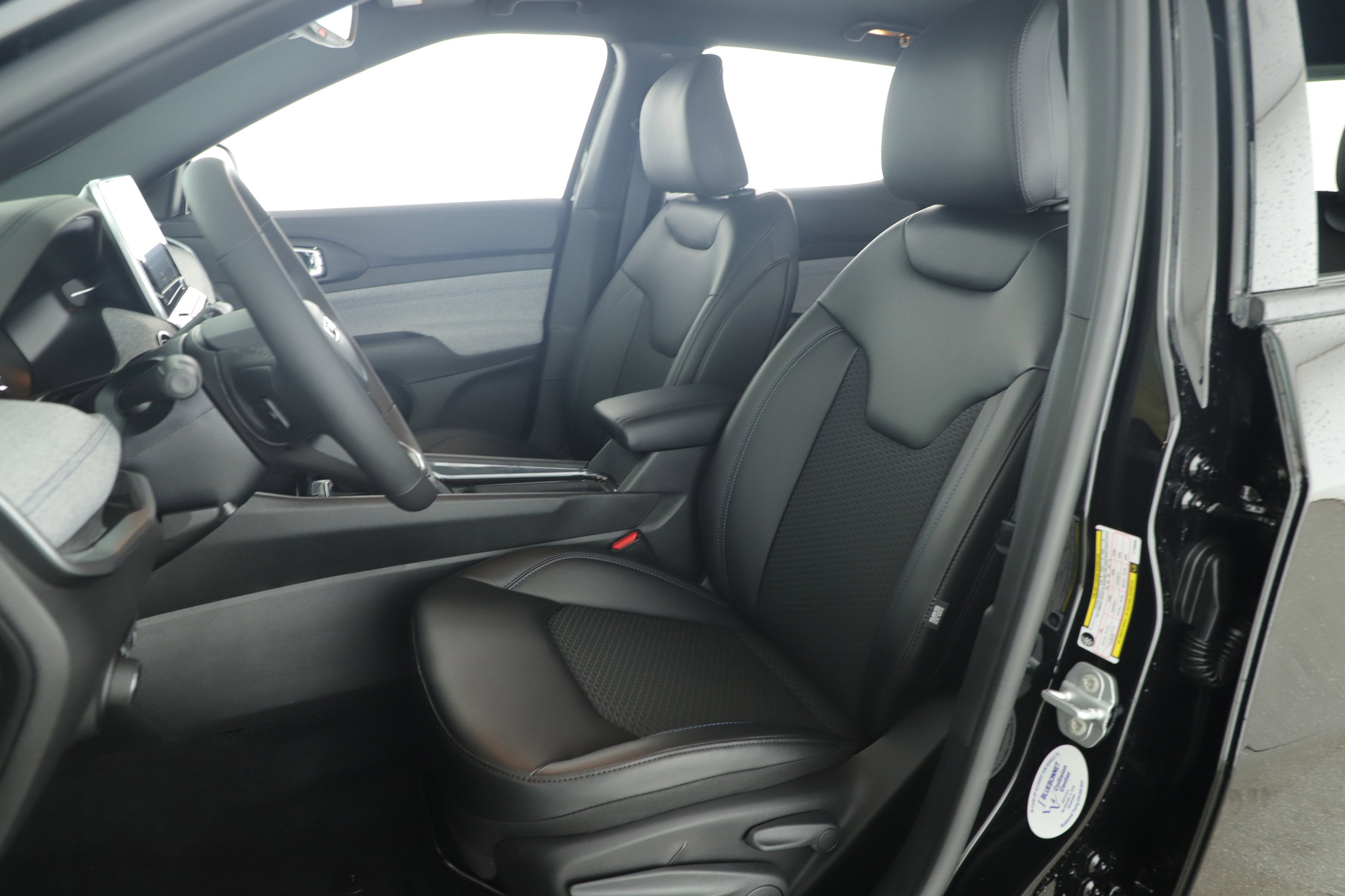 2026 Jeep Compass COMPASS LATITUDE 4X4