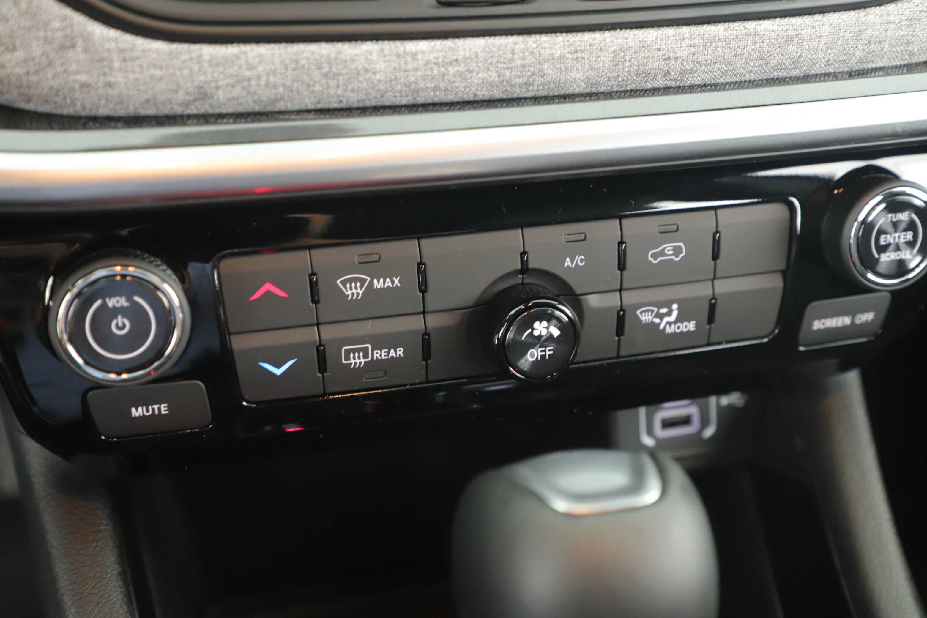 2026 Jeep Compass COMPASS LATITUDE 4X4