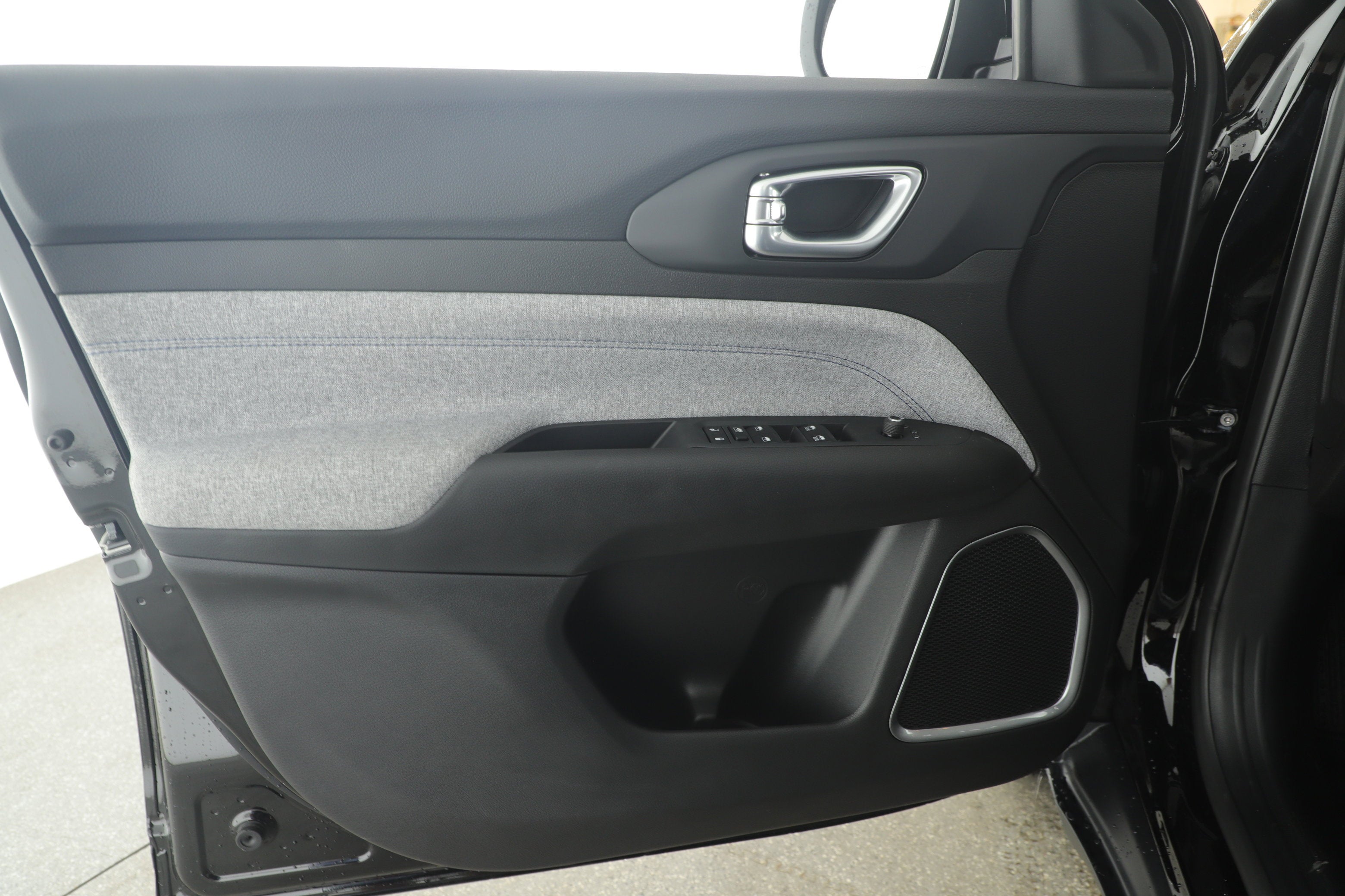 2026 Jeep Compass COMPASS LATITUDE 4X4