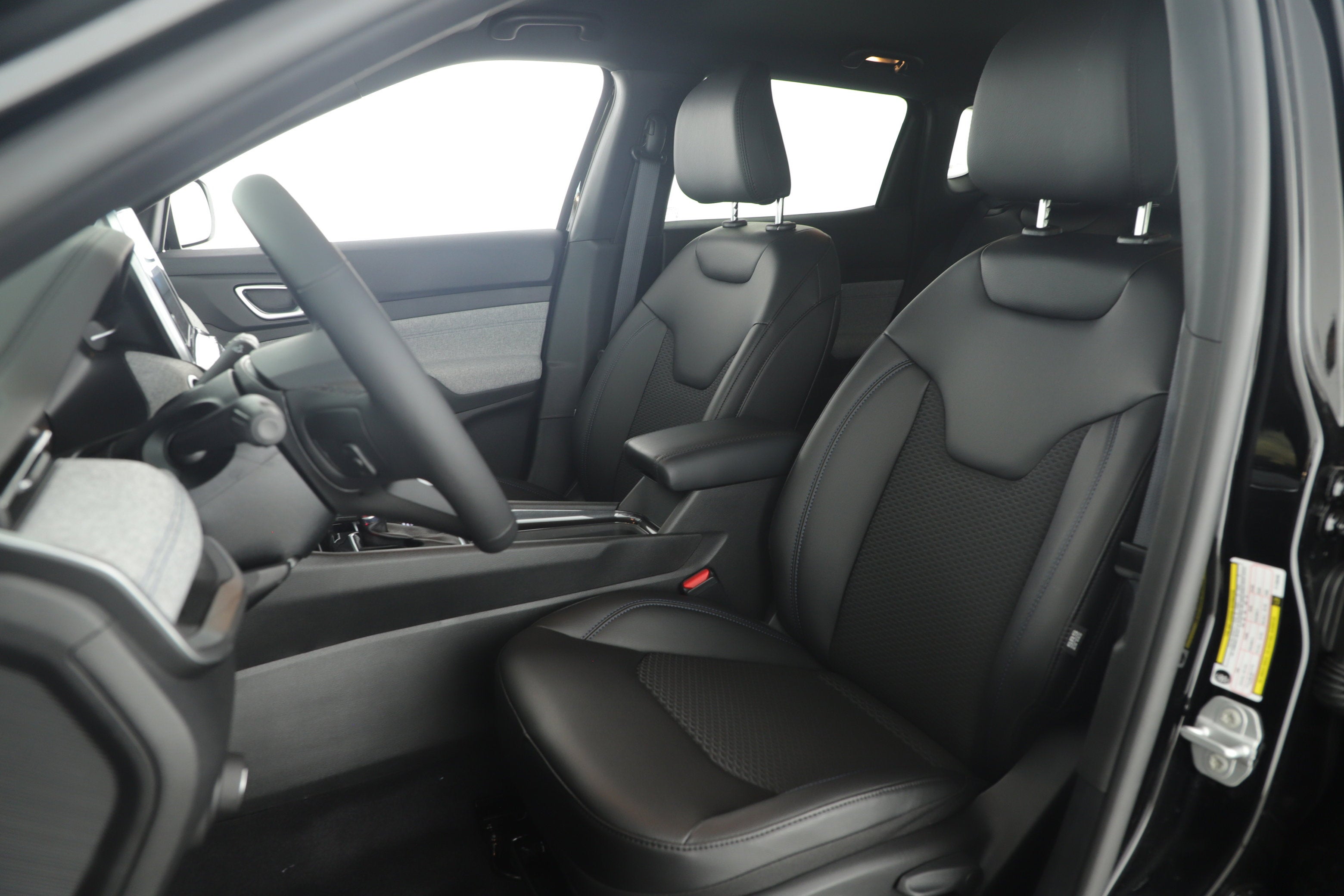 2026 Jeep Compass COMPASS LATITUDE 4X4