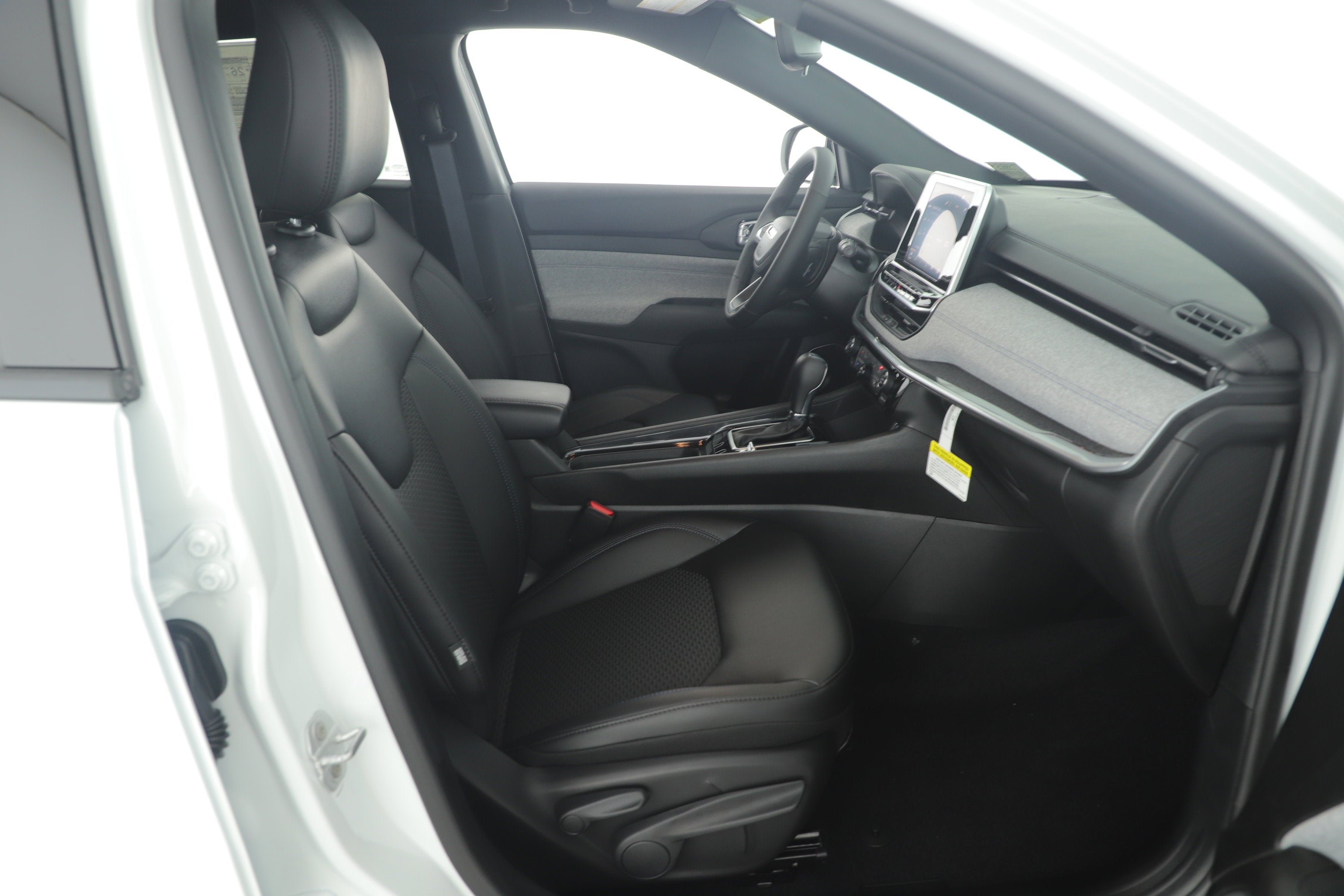 2026 Jeep Compass COMPASS LATITUDE 4X4