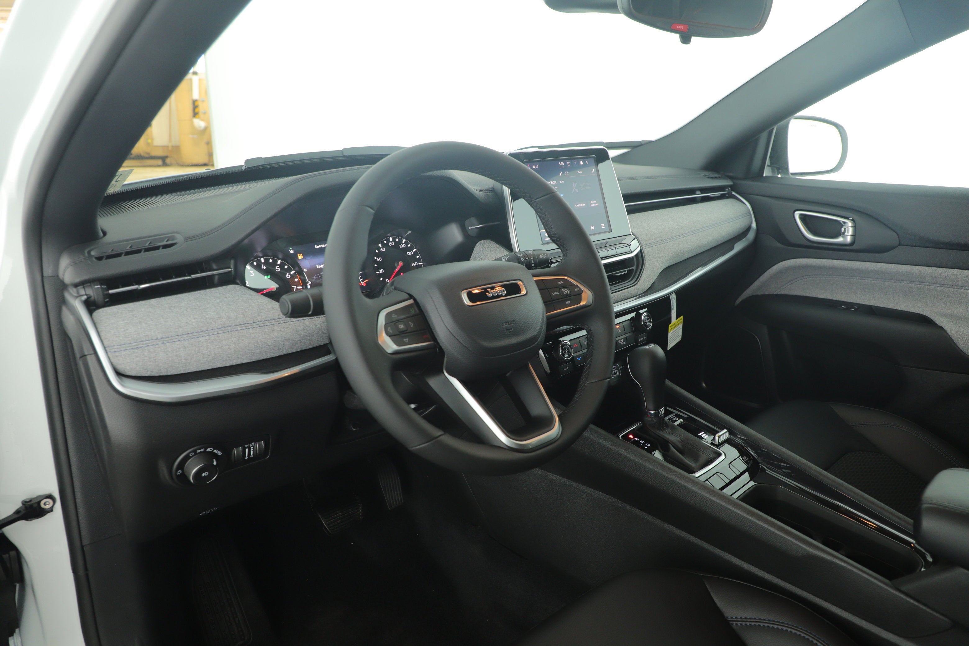 2026 Jeep Compass COMPASS LATITUDE 4X4