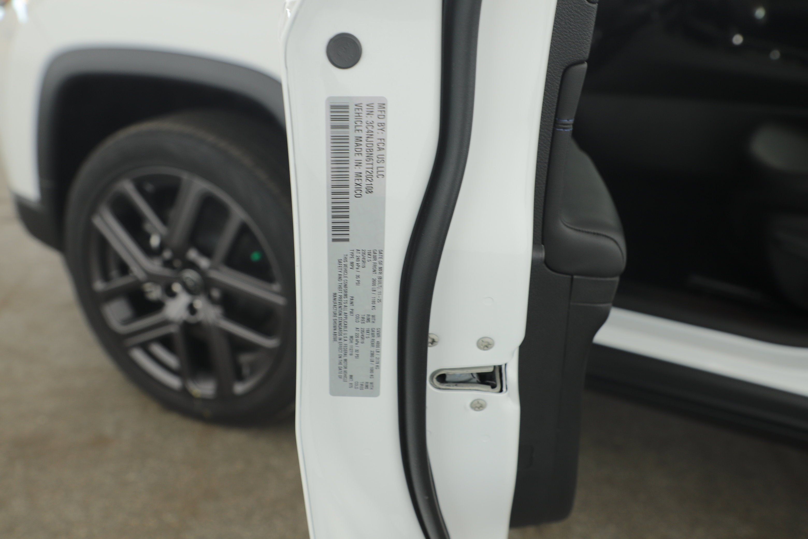 2026 Jeep Compass COMPASS LATITUDE ALTITUDE 4X4