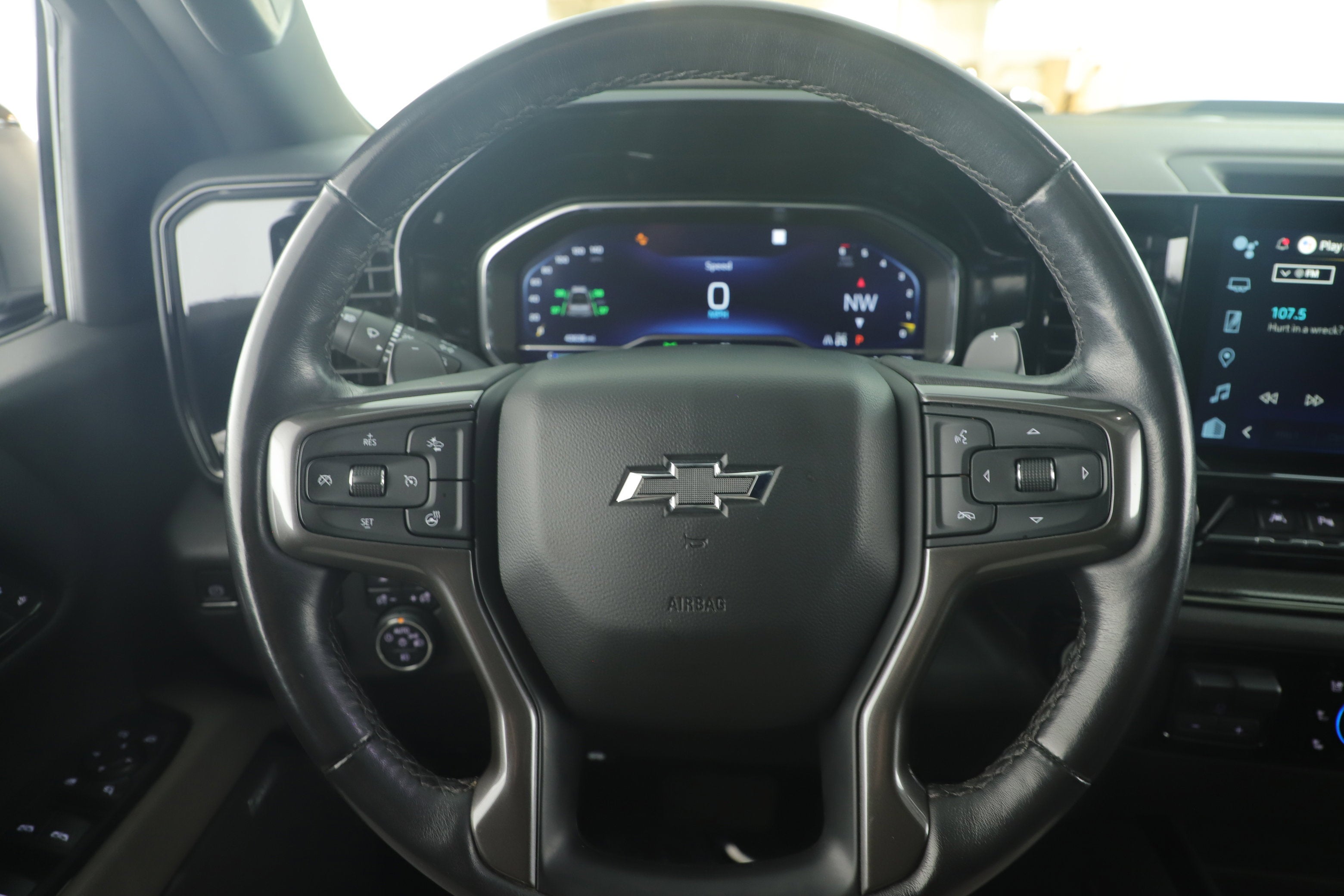 2023 Chevrolet Silverado 1500 4WD Crew Cab Short Bed ZR2