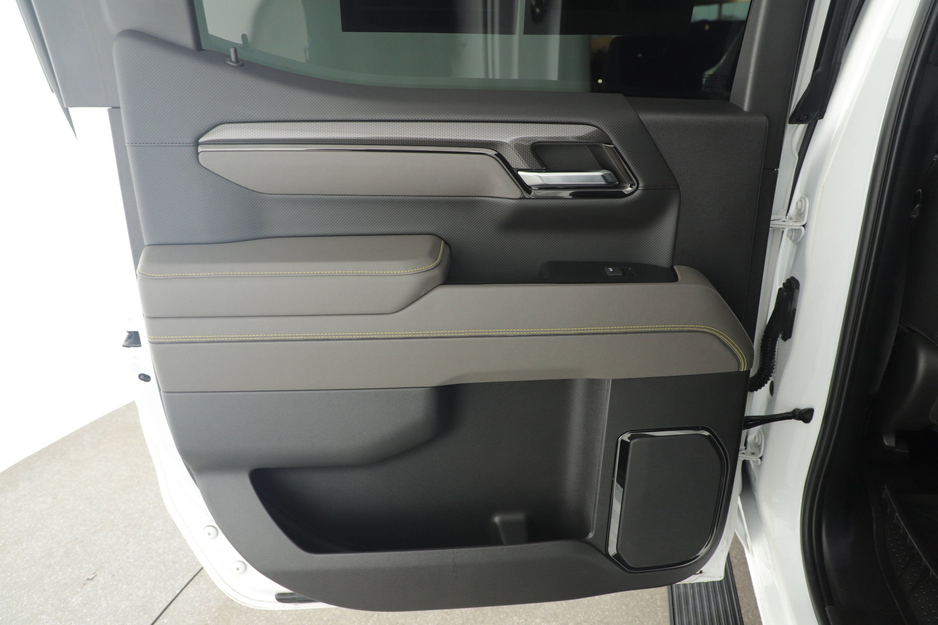 2023 Chevrolet Silverado 1500 4WD Crew Cab Short Bed ZR2