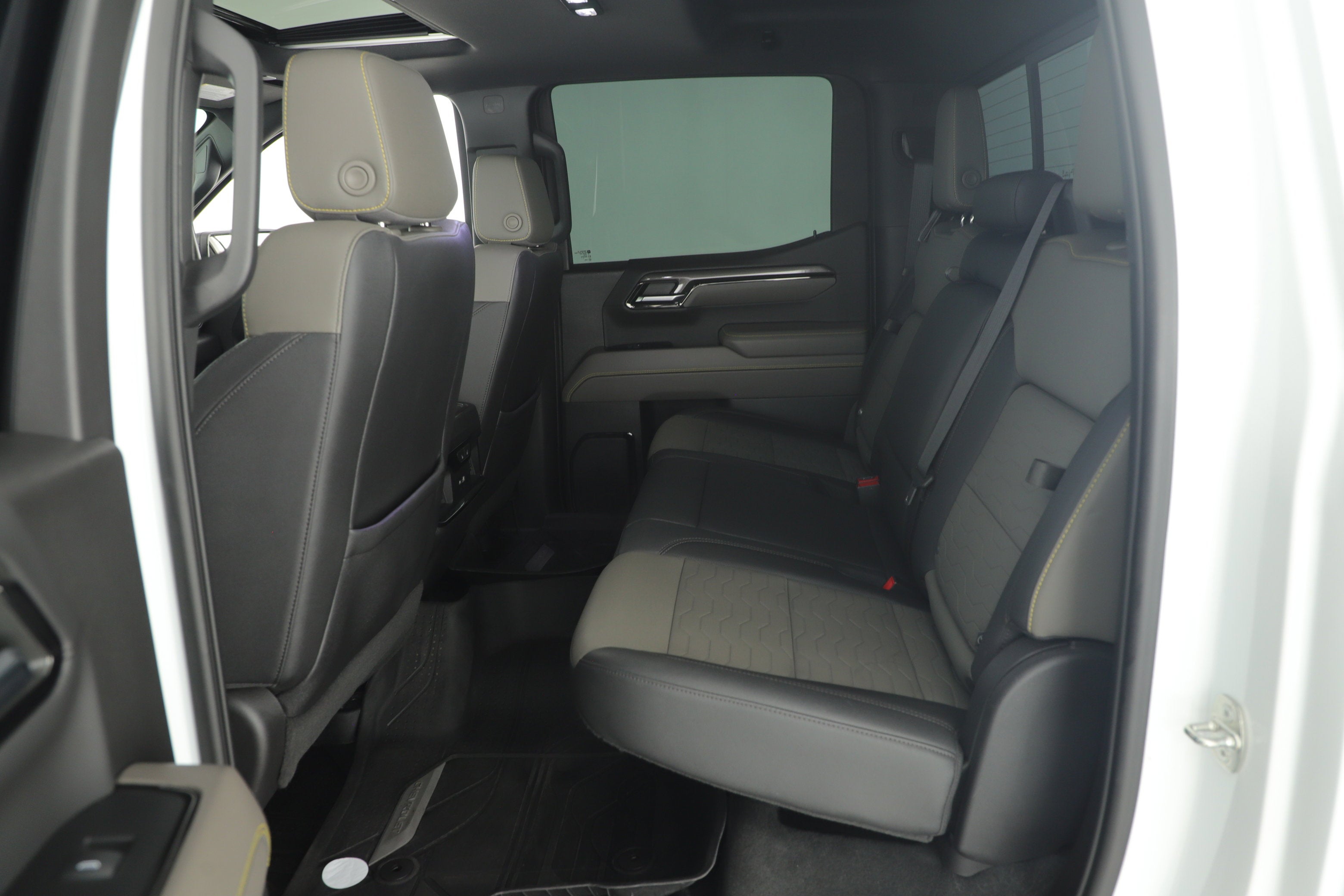 2023 Chevrolet Silverado 1500 4WD Crew Cab Short Bed ZR2