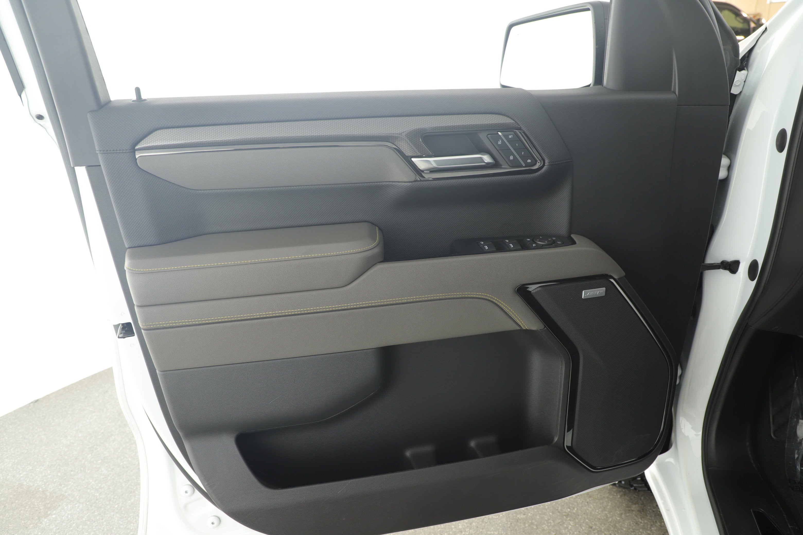 2023 Chevrolet Silverado 1500 4WD Crew Cab Short Bed ZR2