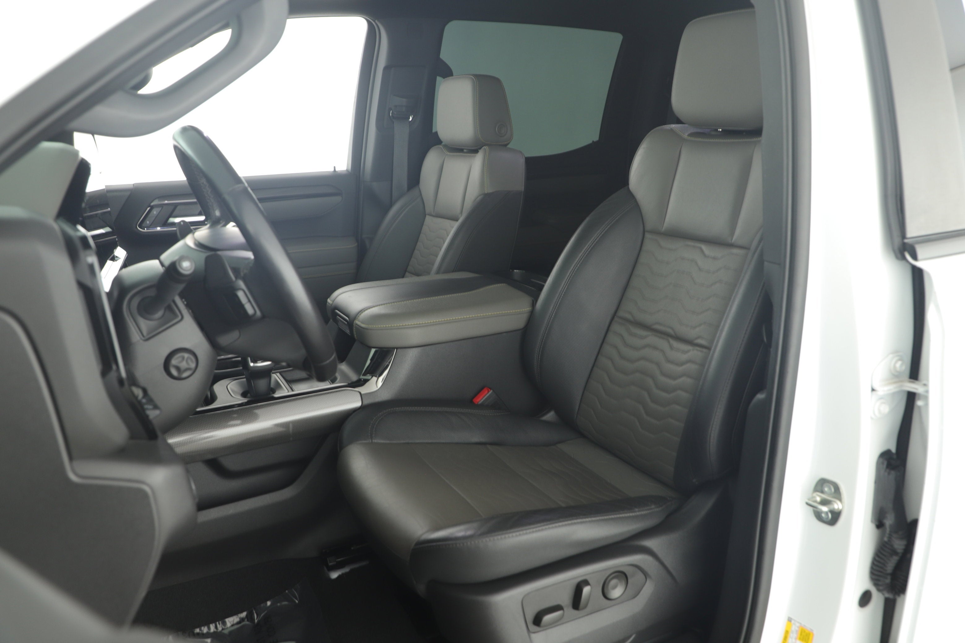 2023 Chevrolet Silverado 1500 4WD Crew Cab Short Bed ZR2