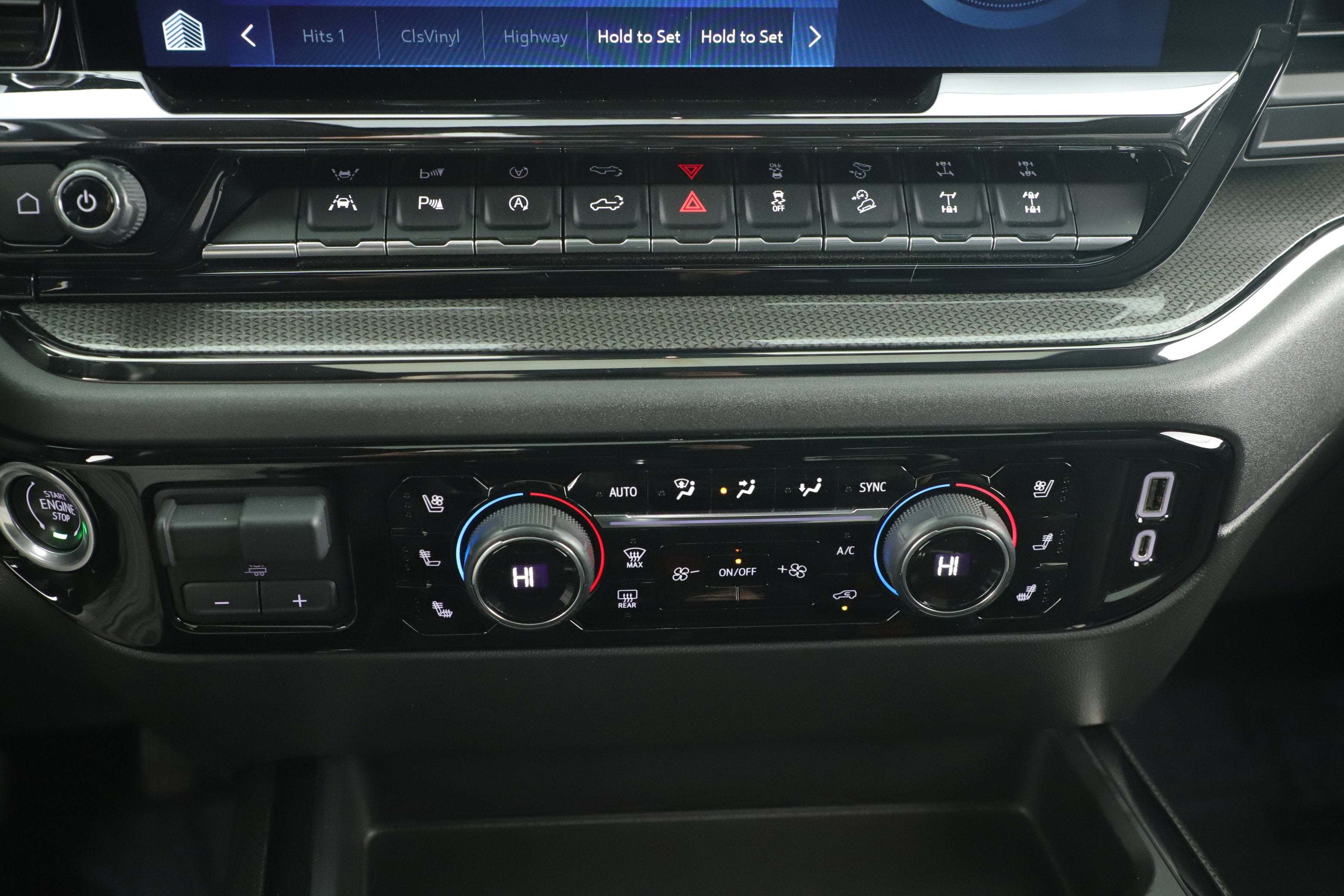 2023 Chevrolet Silverado 1500 4WD Crew Cab Short Bed ZR2