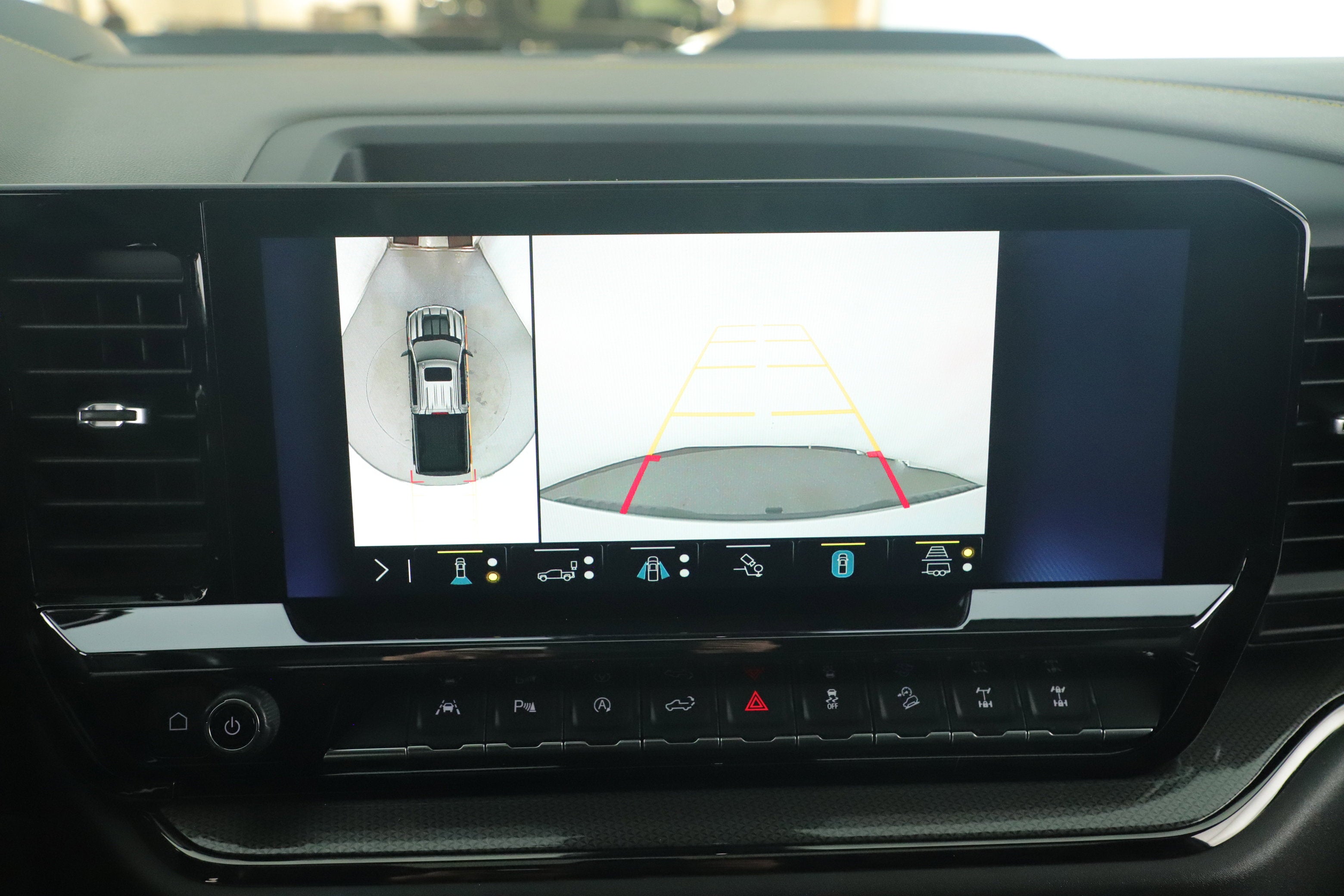 2023 Chevrolet Silverado 1500 4WD Crew Cab Short Bed ZR2