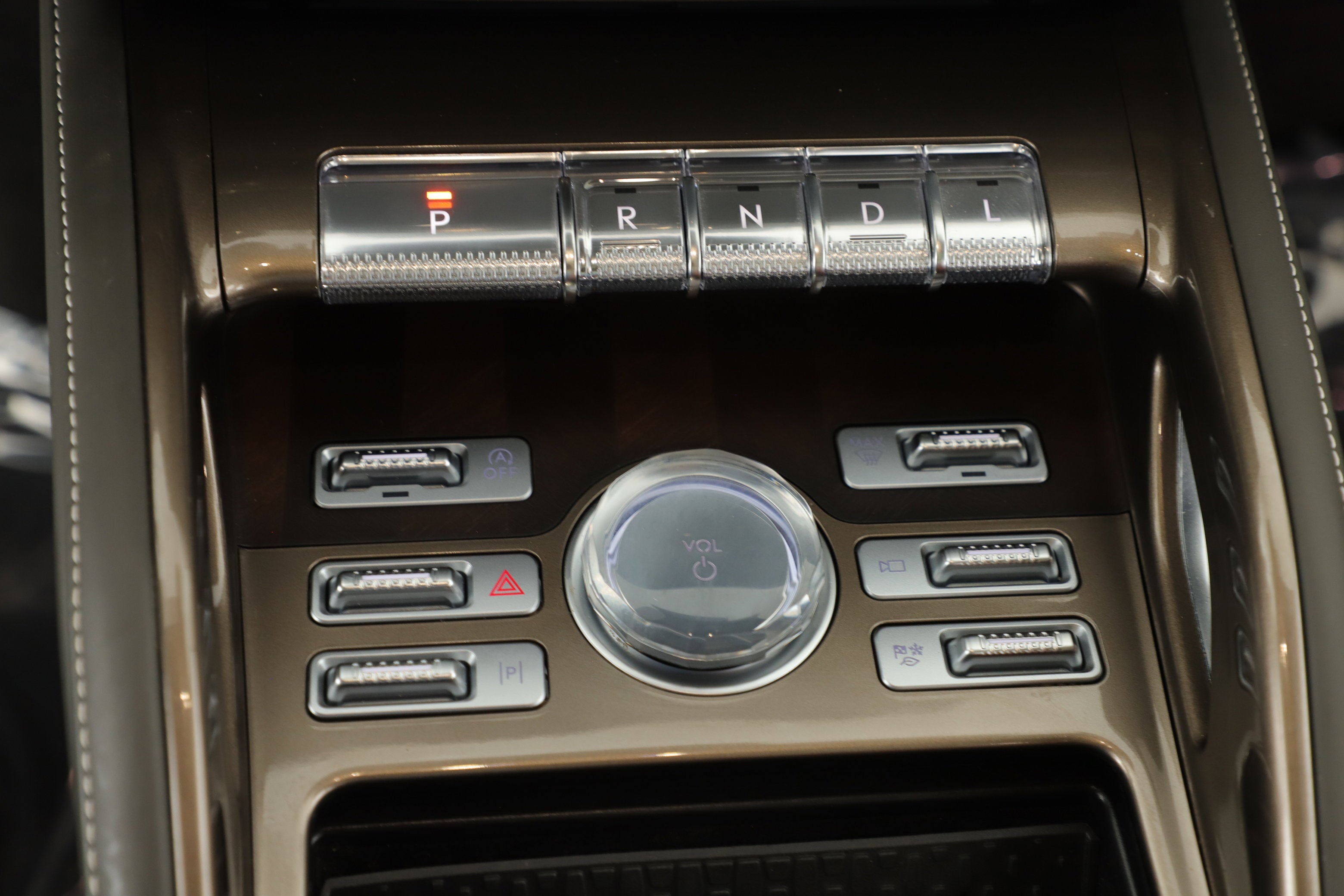 2025 Lincoln Nautilus Black Label