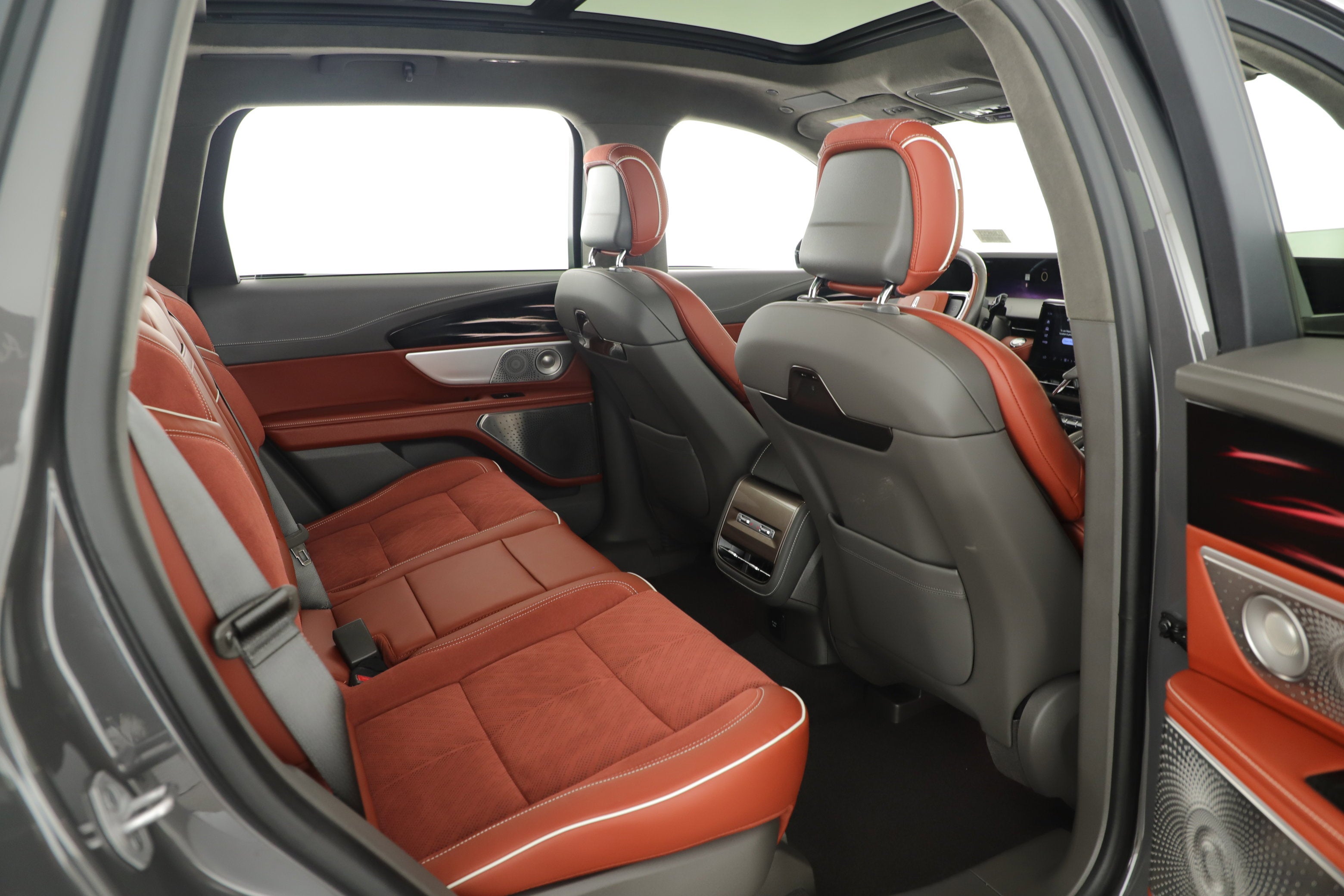 2025 Lincoln Nautilus Black Label