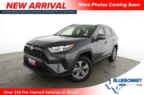 2022 Toyota RAV4 Hybrid XLE