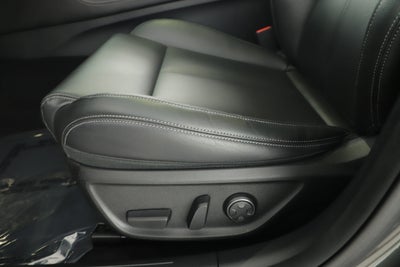 2023 Genesis G70 2.0T RWD