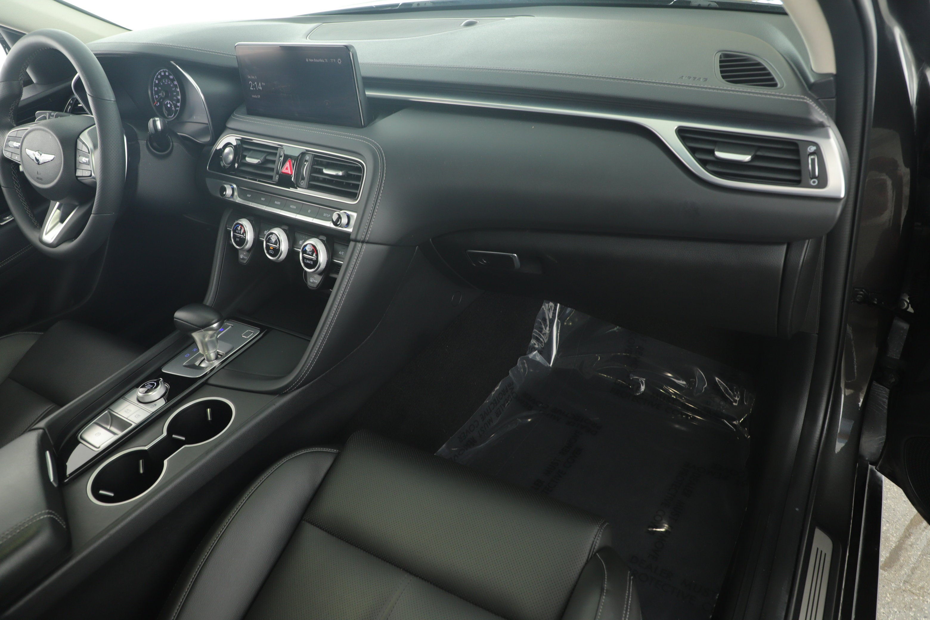 2023 Genesis G70 2.0T RWD