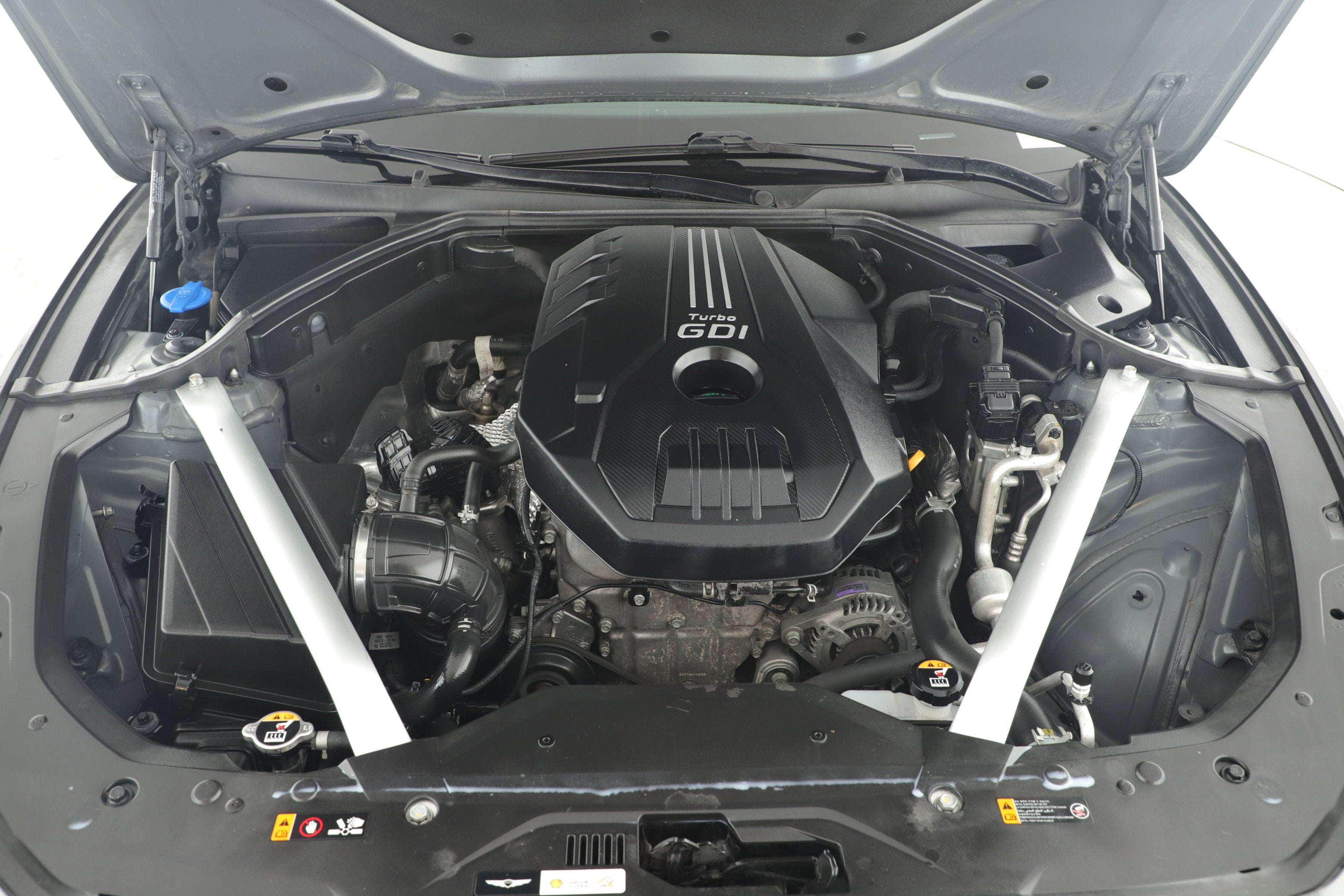 2023 Genesis G70 2.0T RWD