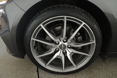 2023 Genesis G70 2.0T RWD