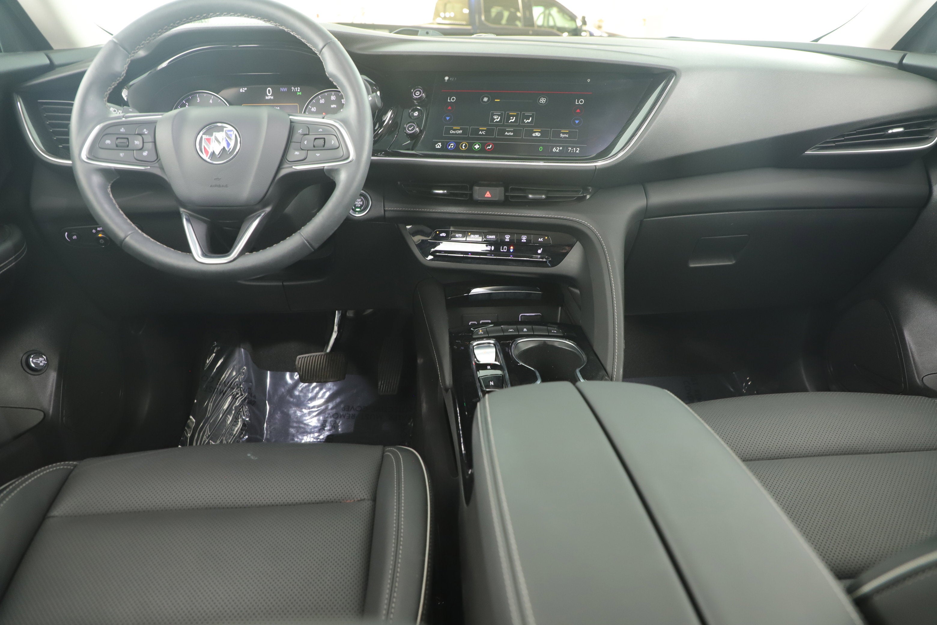 2023 Buick Envision Essence FWD