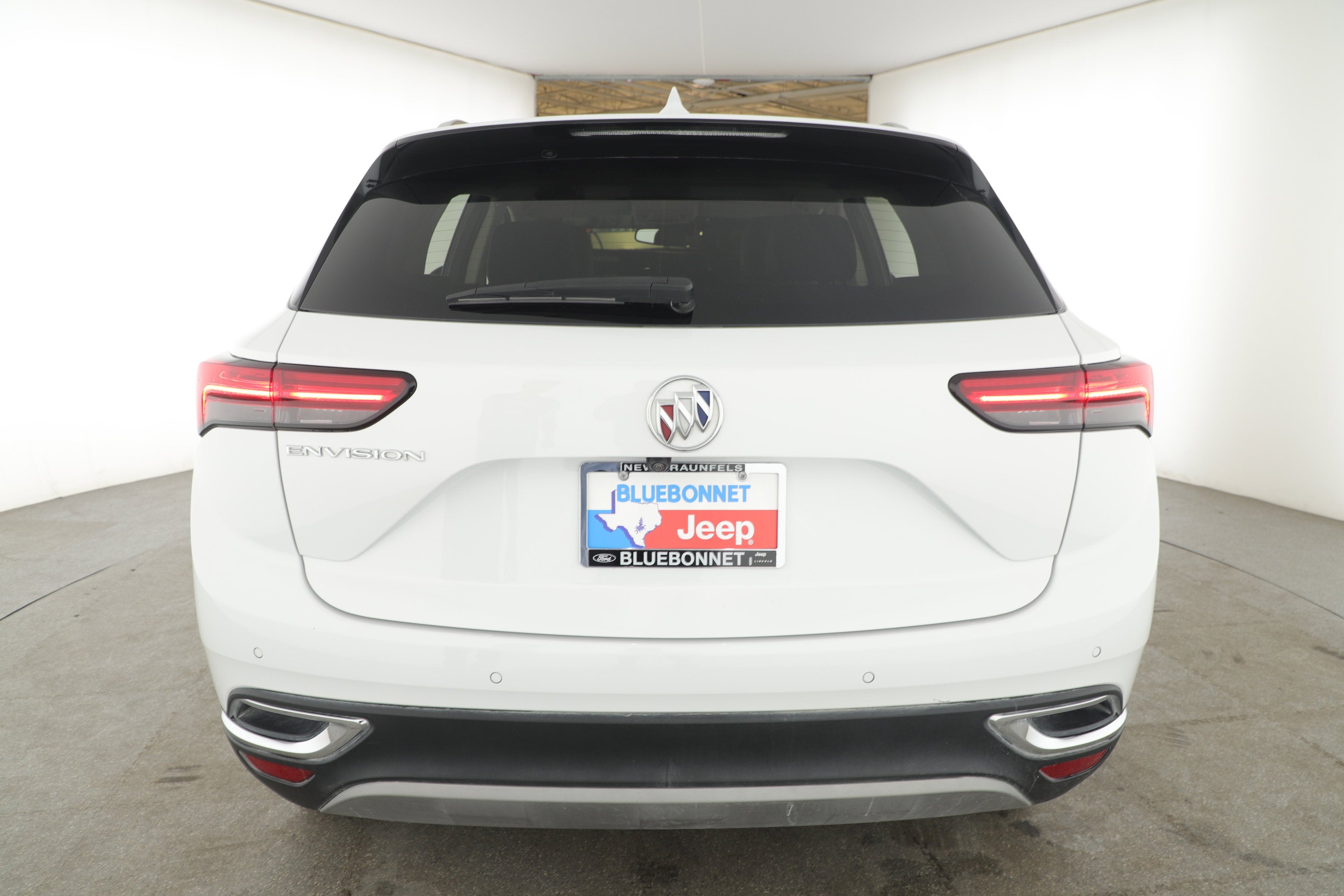 2023 Buick Envision Essence FWD