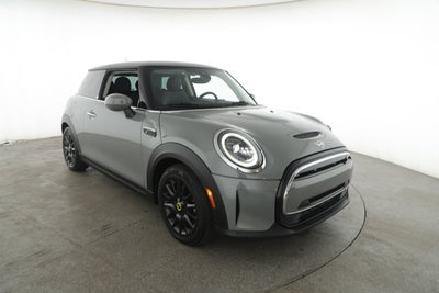 2023 MINI SE Hardtop Cooper Signature