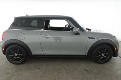 2023 MINI SE Hardtop Cooper Signature