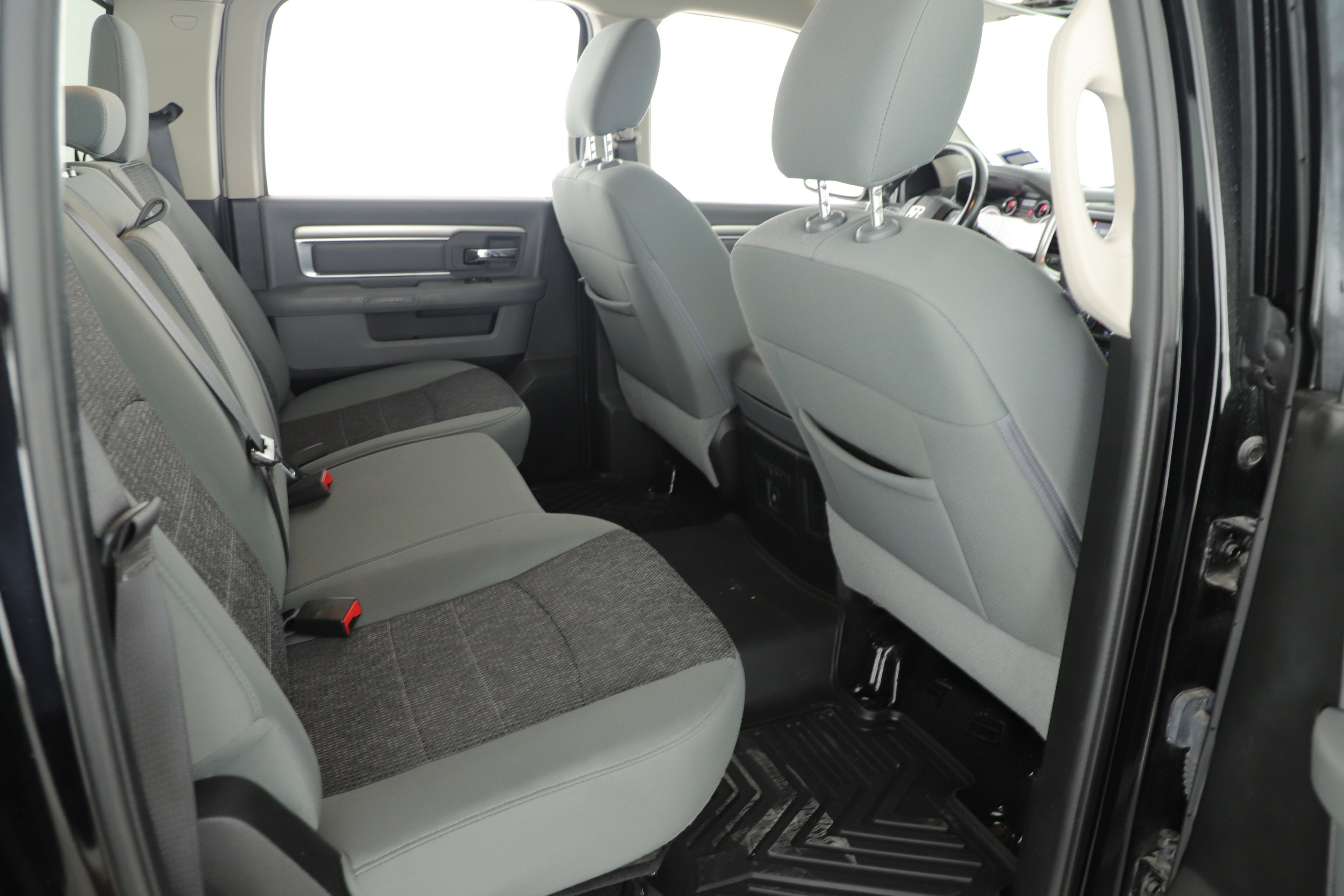 2020 RAM 1500 Classic SLT