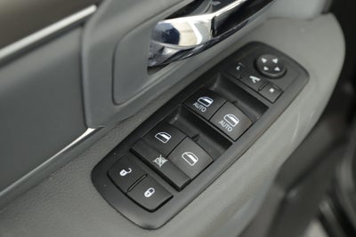 2020 RAM 1500 Classic SLT