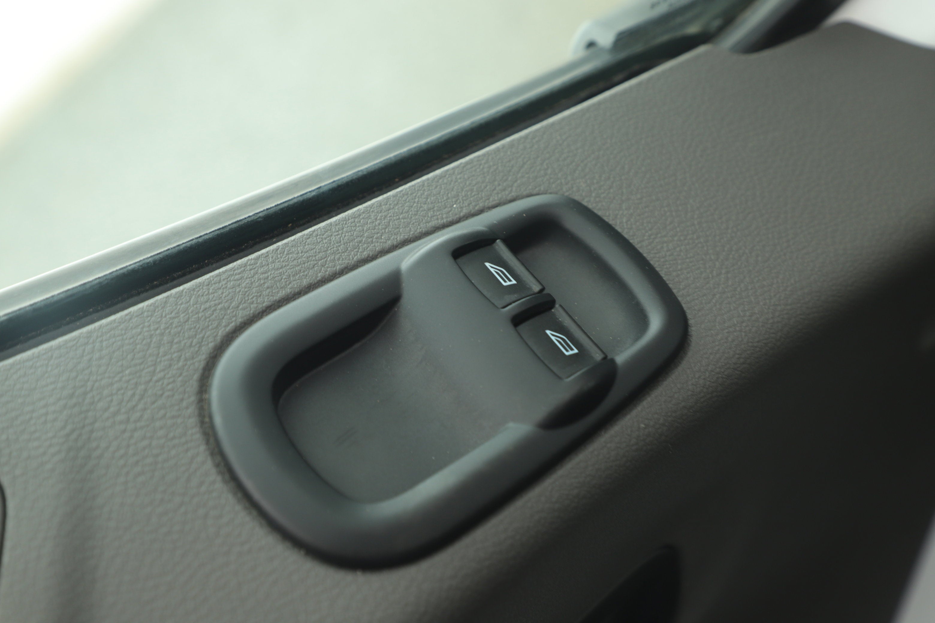 2023 Ford Transit Passenger Wagon T350