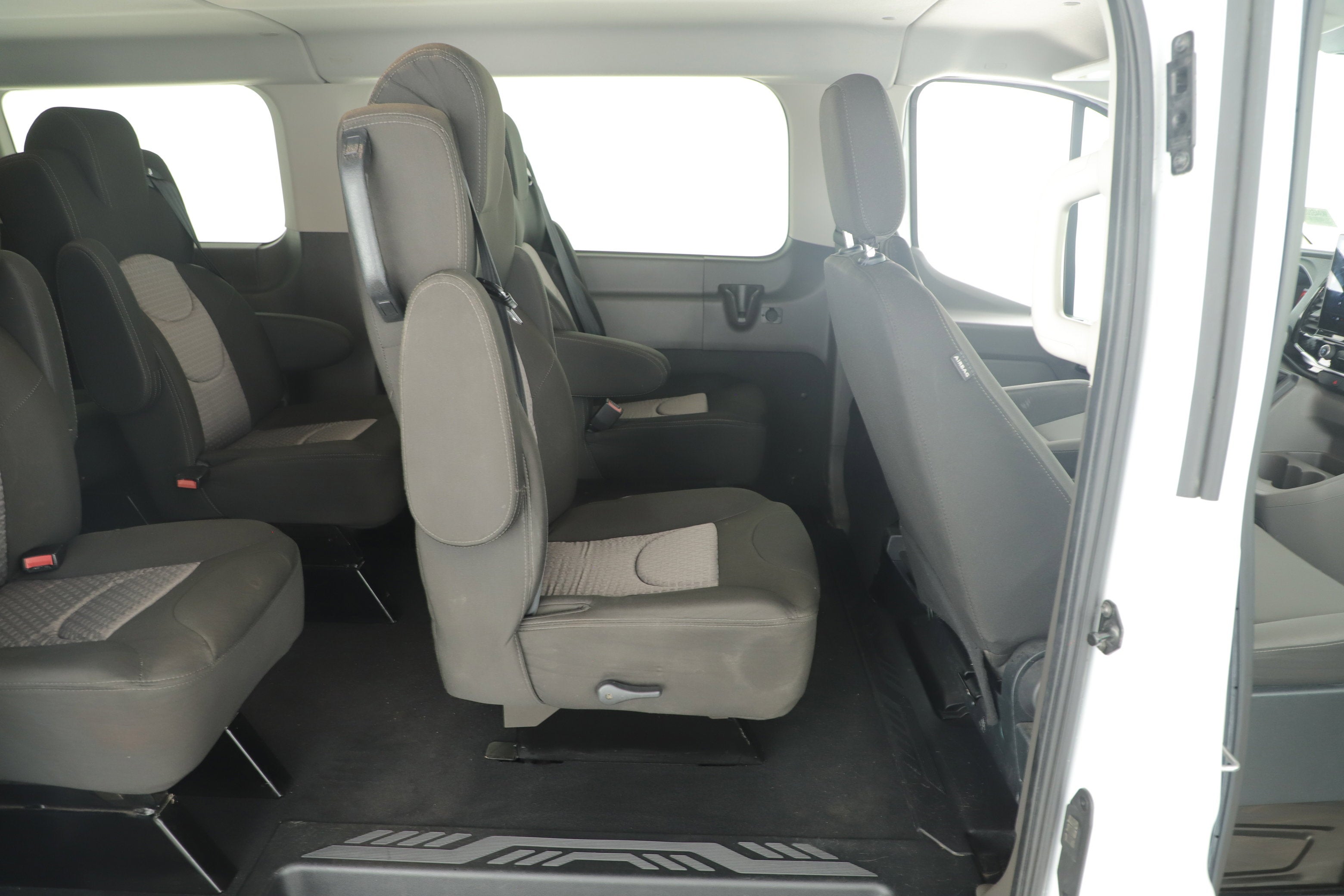 2023 Ford Transit Passenger Wagon T350