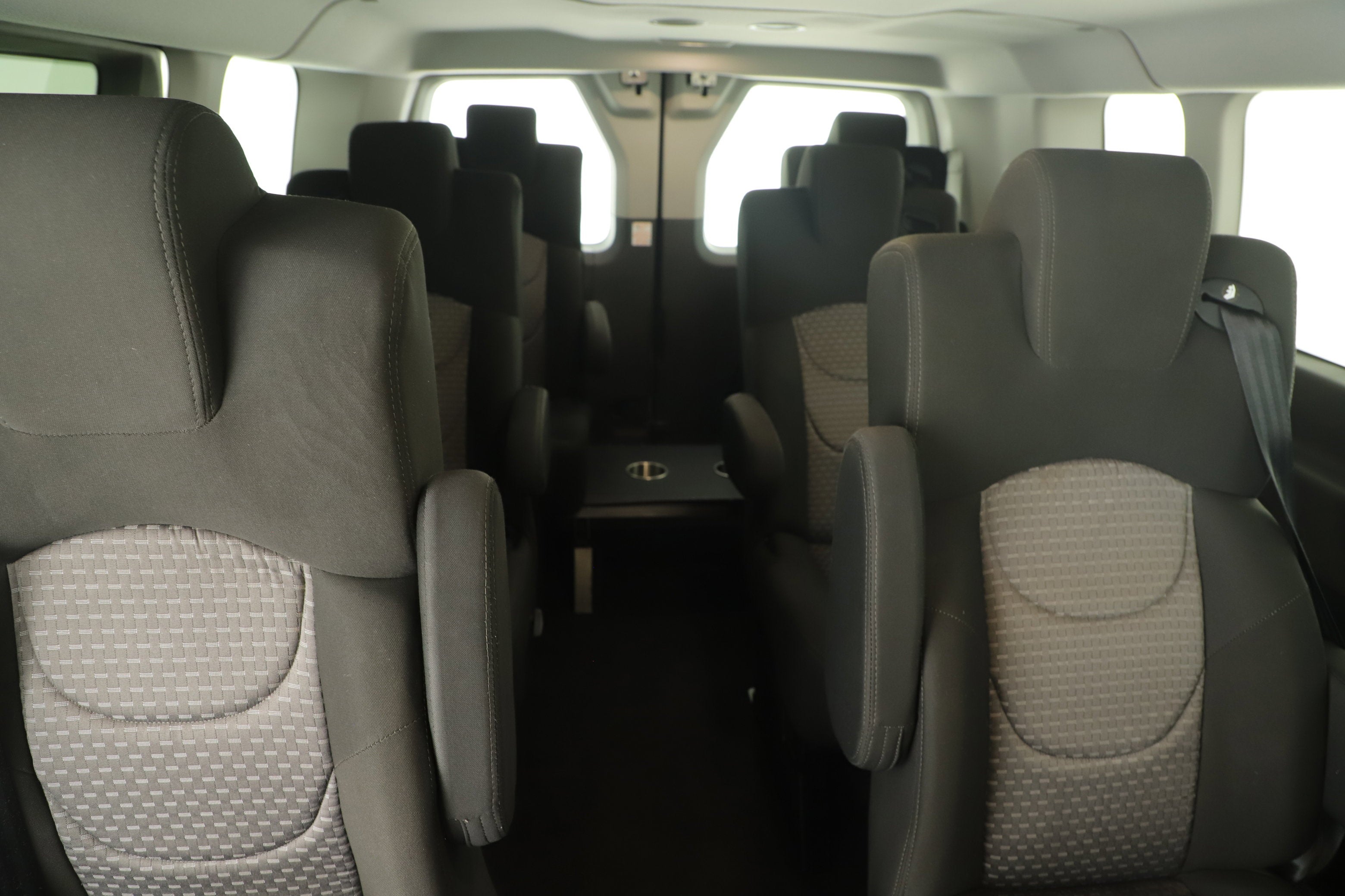 2023 Ford Transit Passenger Wagon T350