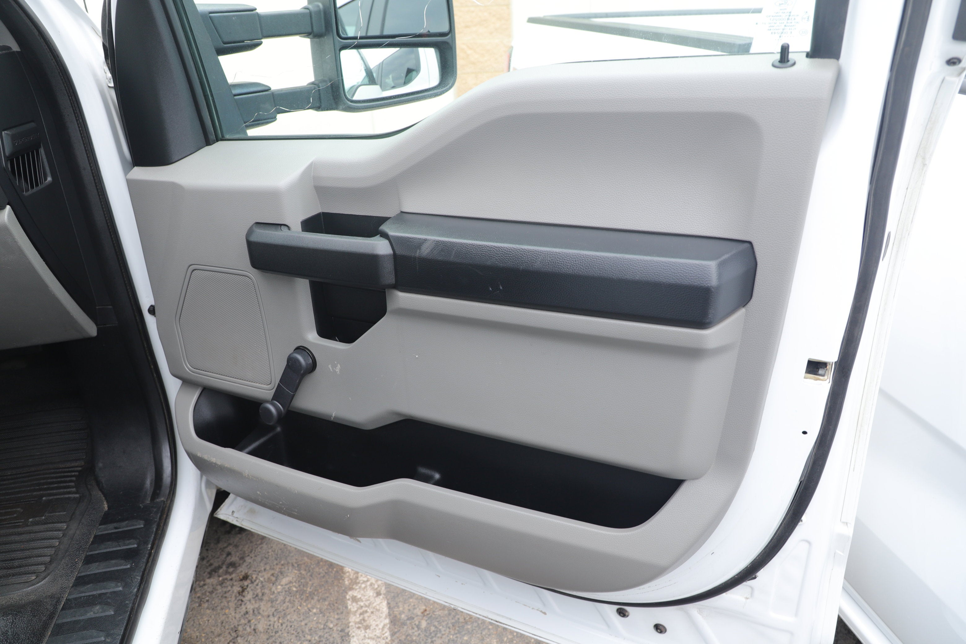 2018 Ford Super Duty F-350 DRW Base