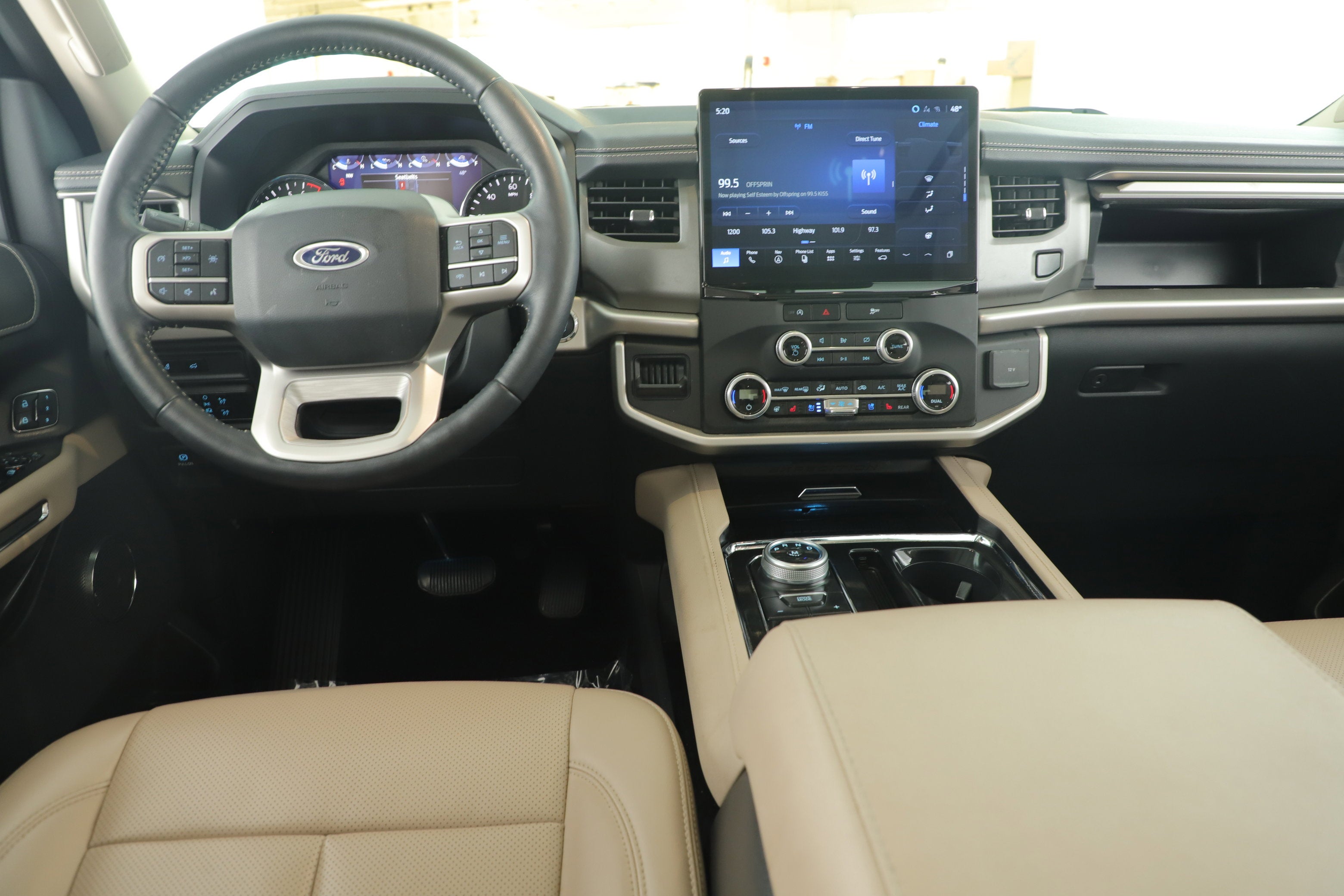 2024 Ford Expedition Max XLT