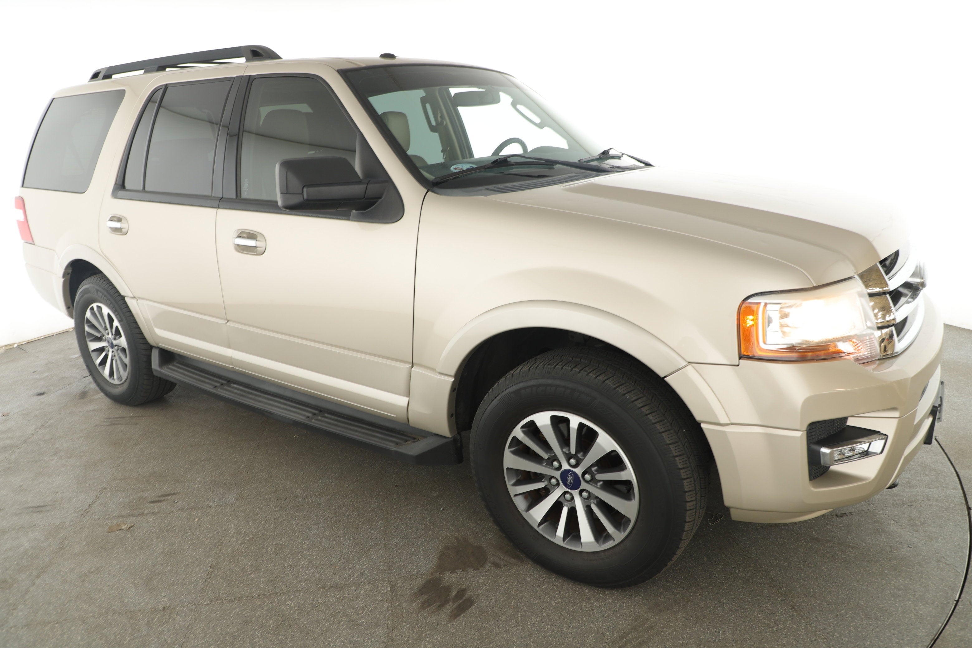 2017 Ford Expedition Base