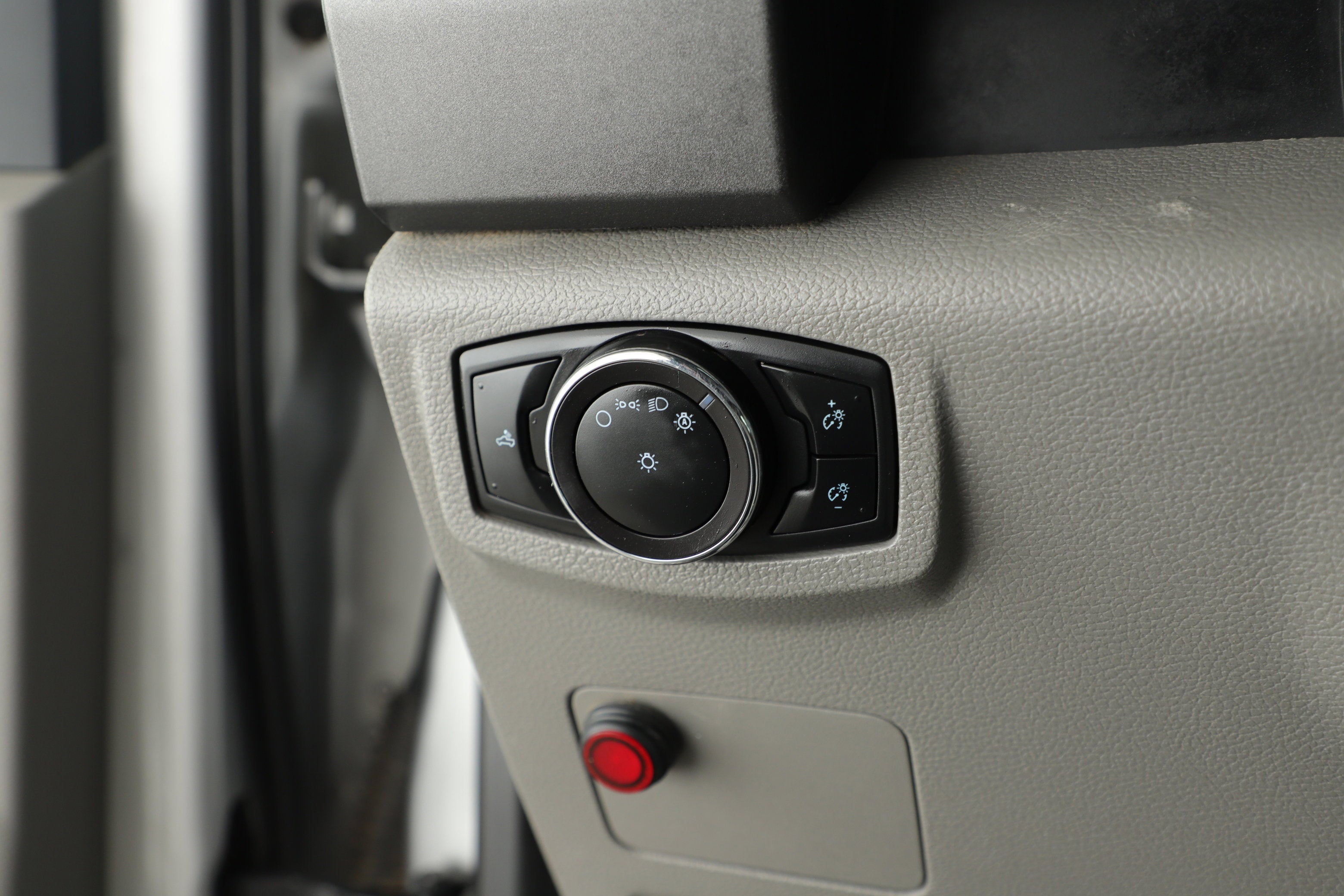 2018 Ford Super Duty F-250 SRW Base