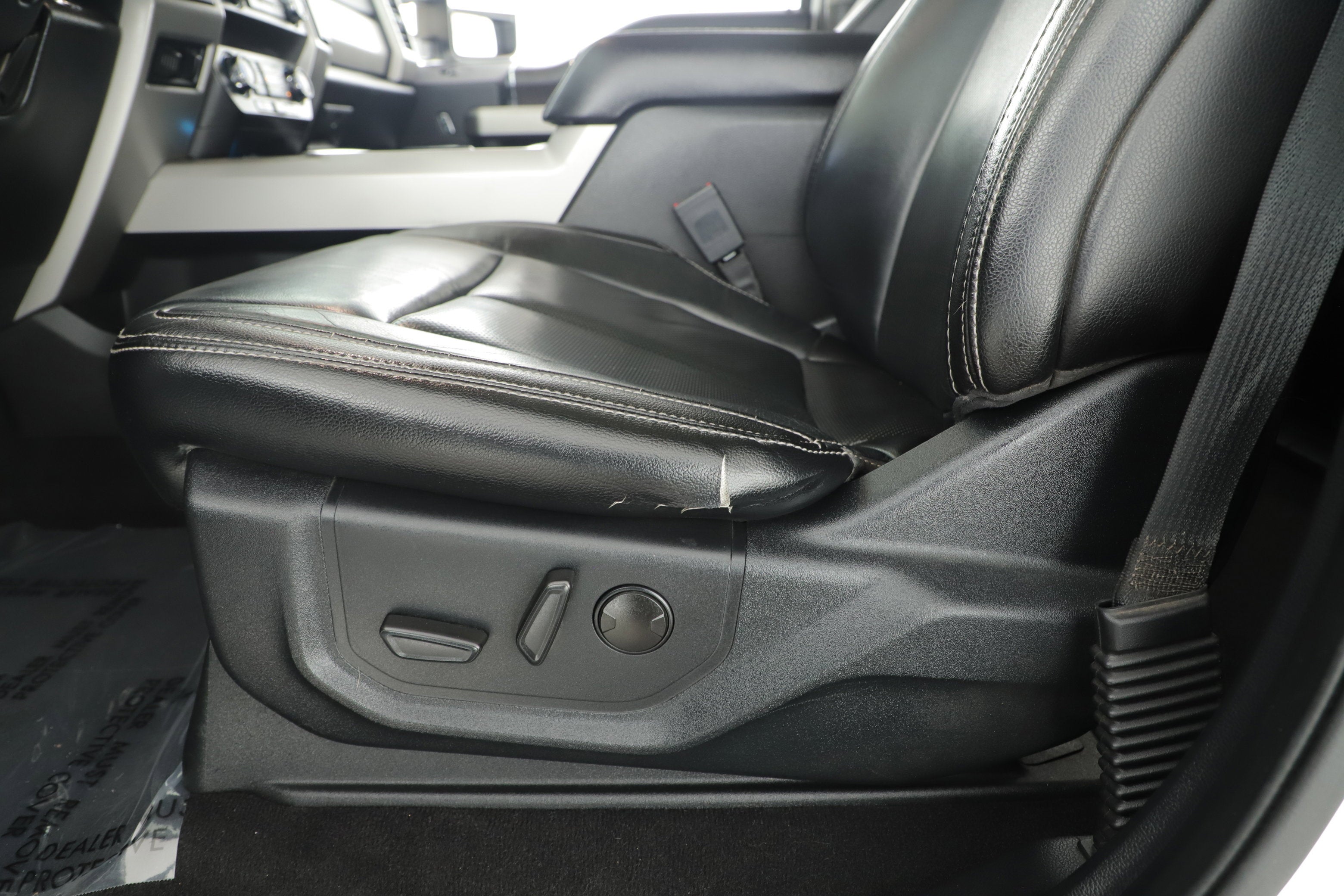 2020 Ford Super Duty F-250 SRW LARIAT