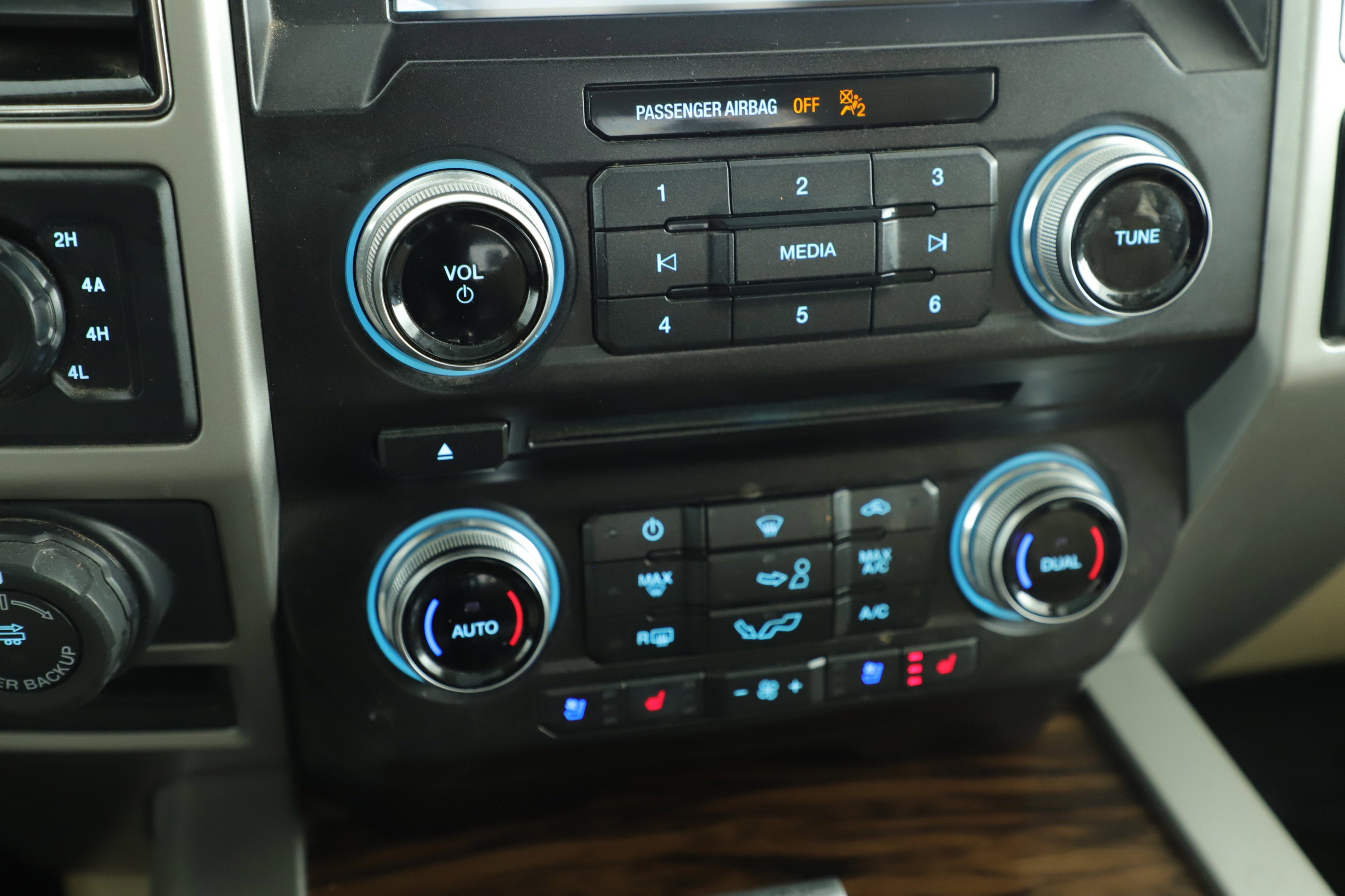 2018 Ford F-150 Base