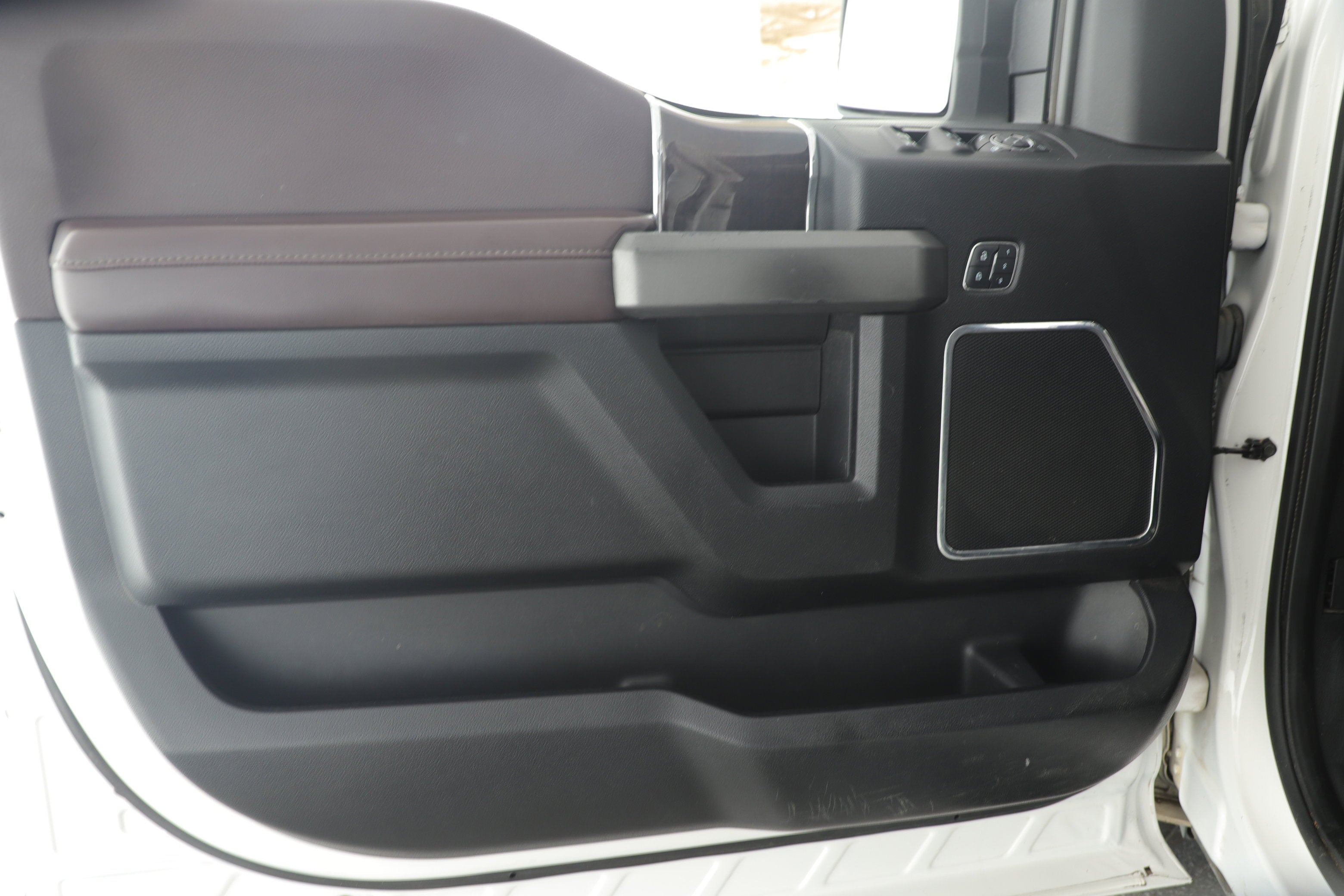 2017 Ford F-150 Platinum