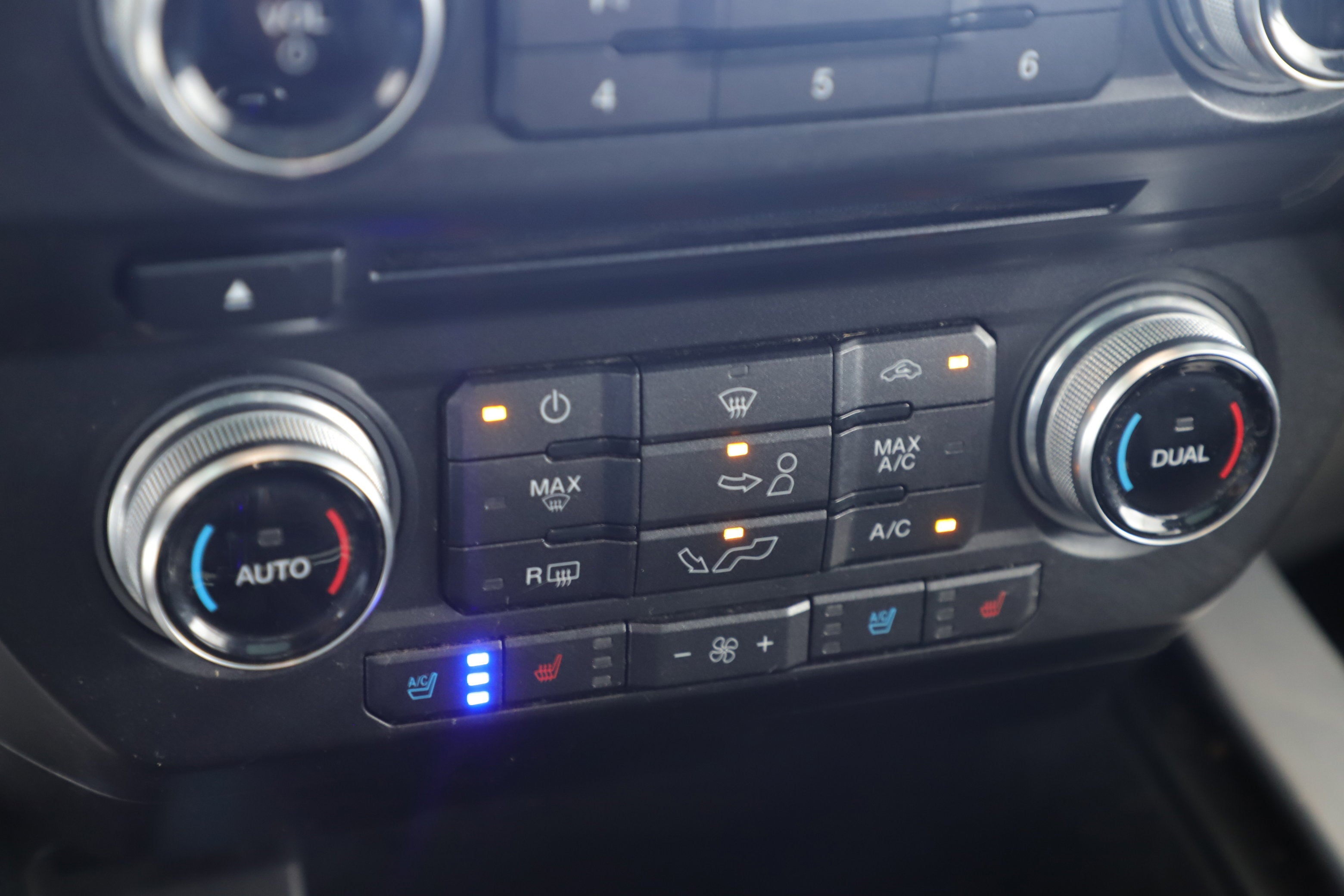 2017 Ford F-150 Platinum