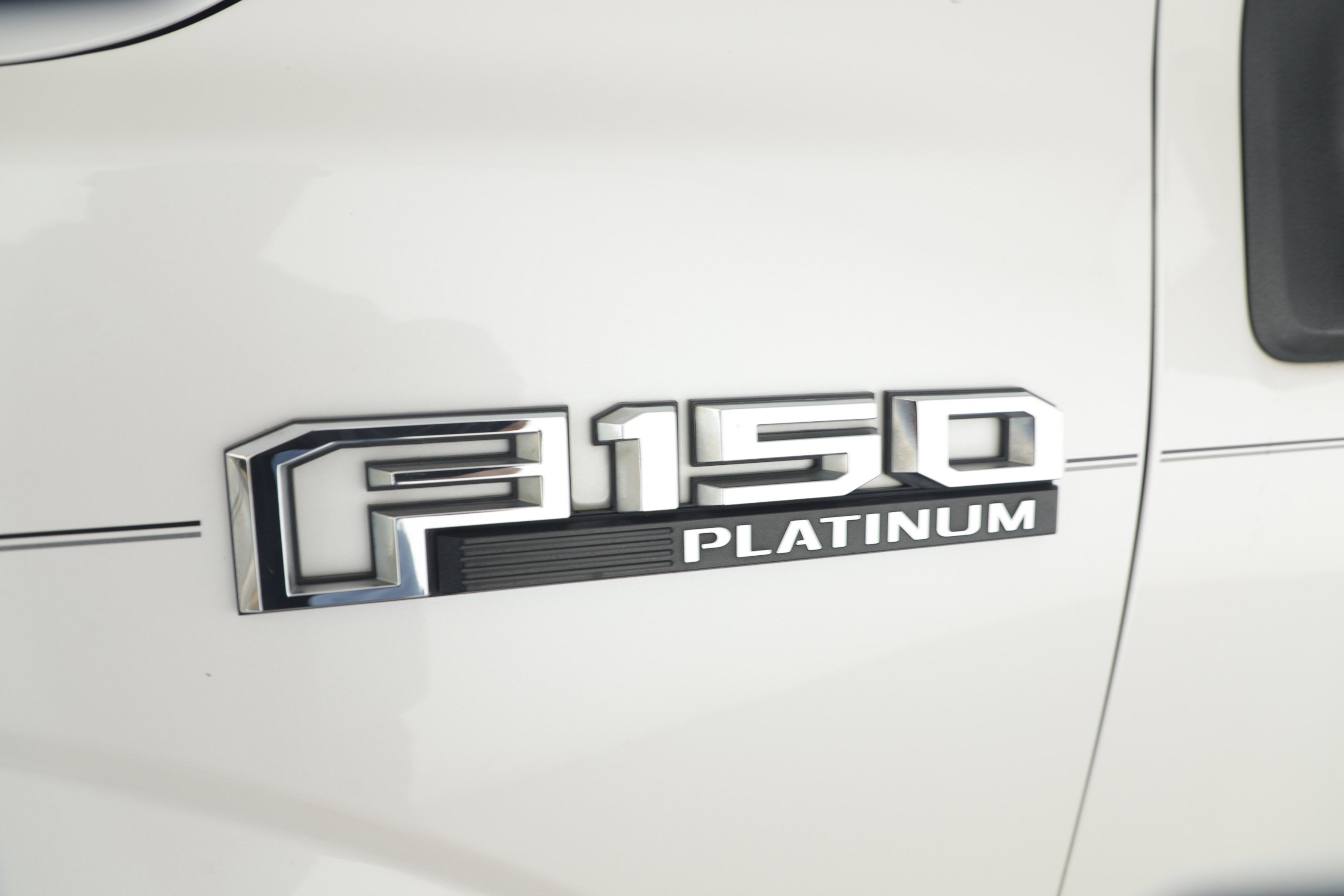 2017 Ford F-150 Platinum