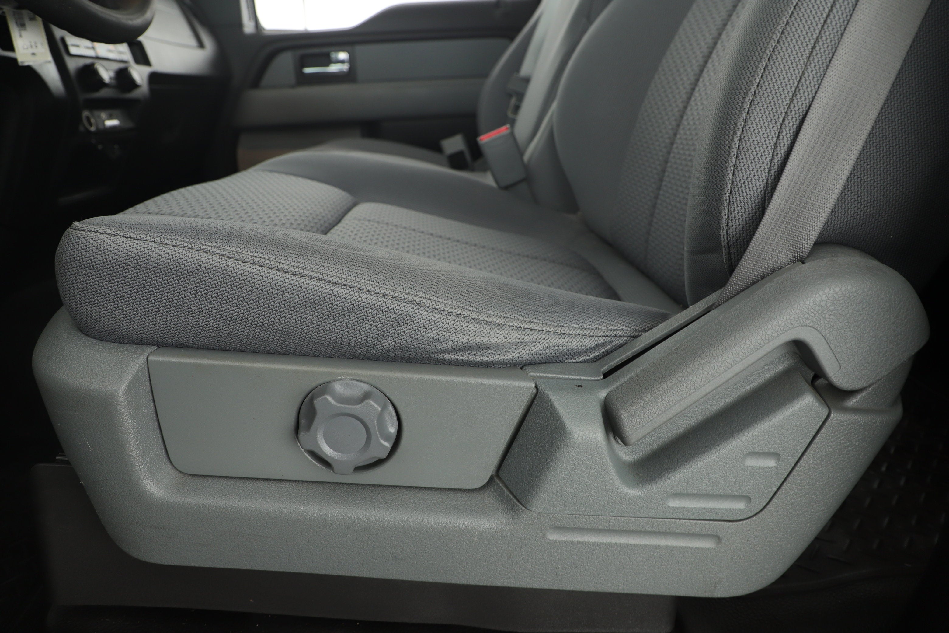 2013 Ford F-150 Base