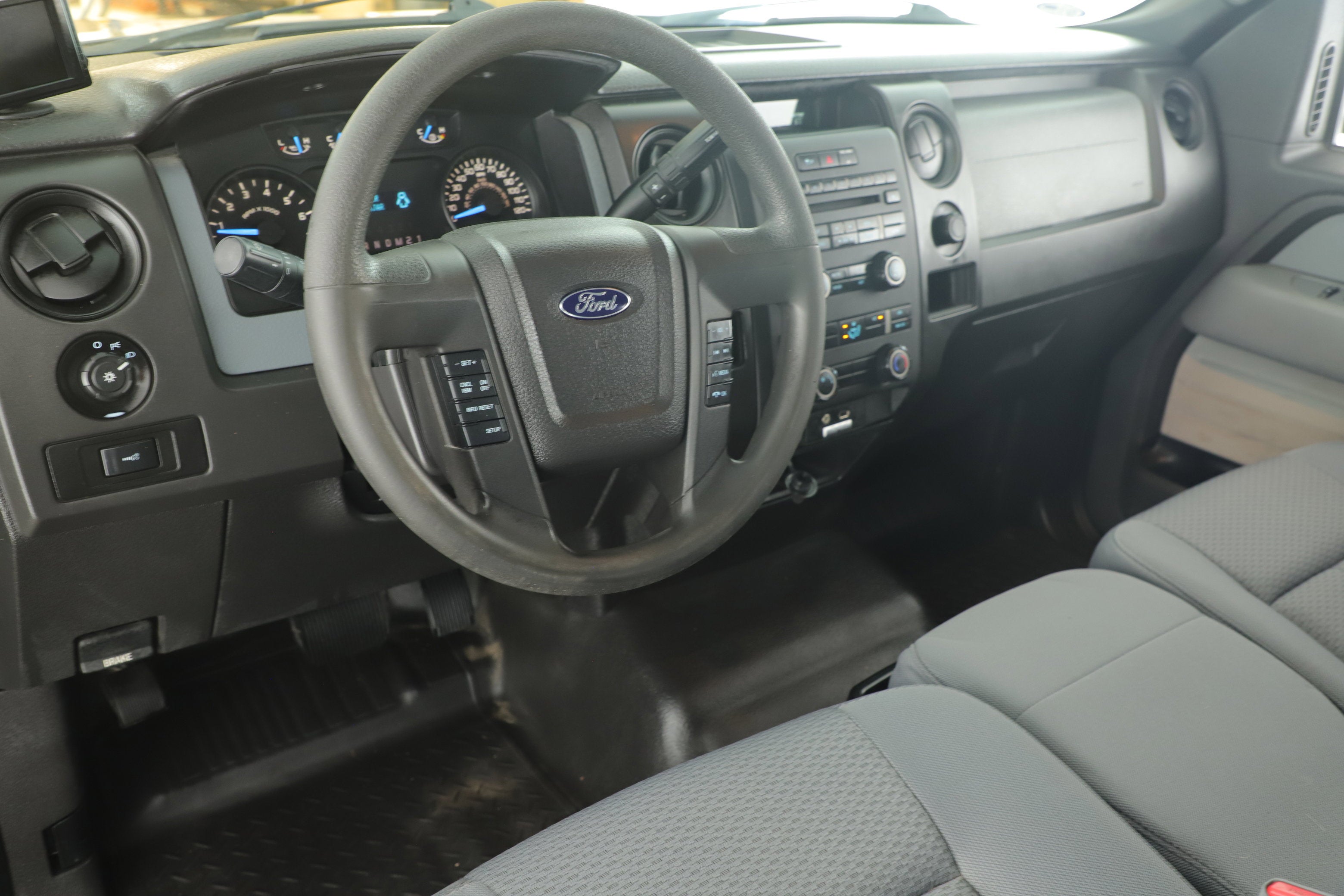 2013 Ford F-150 Base
